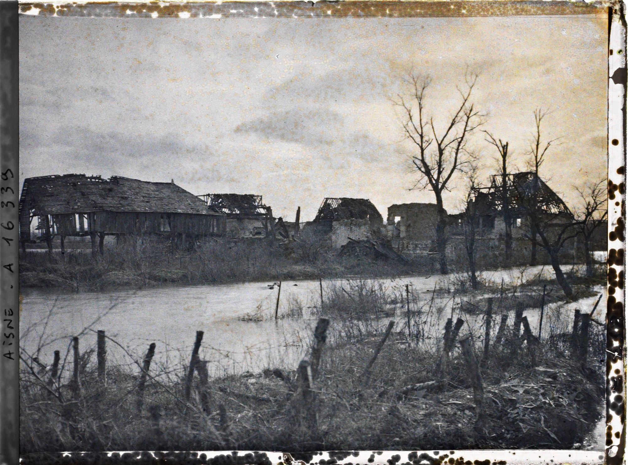 Image représentant France, Berry au Bac, Le moulin
