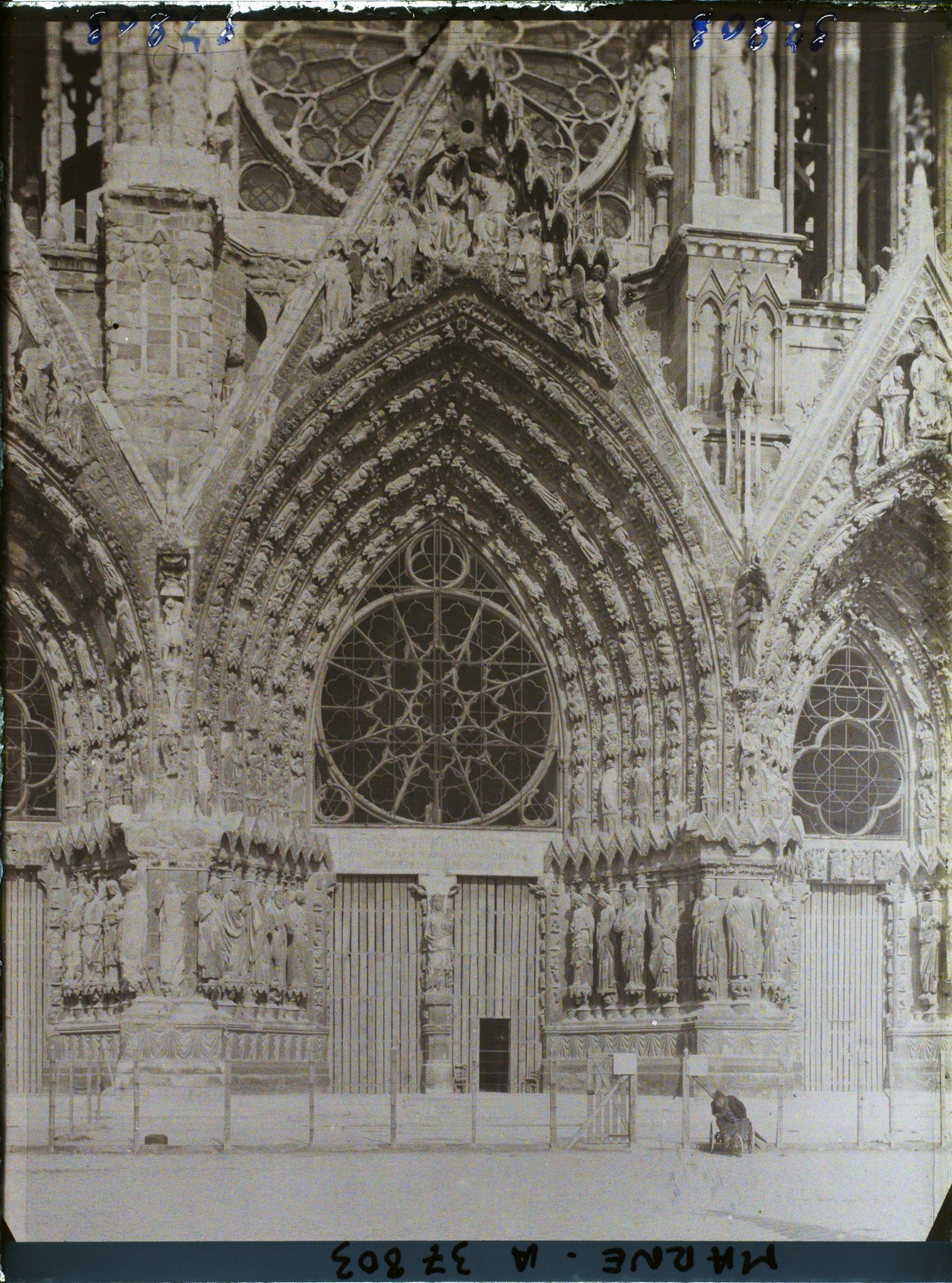 Image représentant France, Reims, Porche Central de la Cathédrale