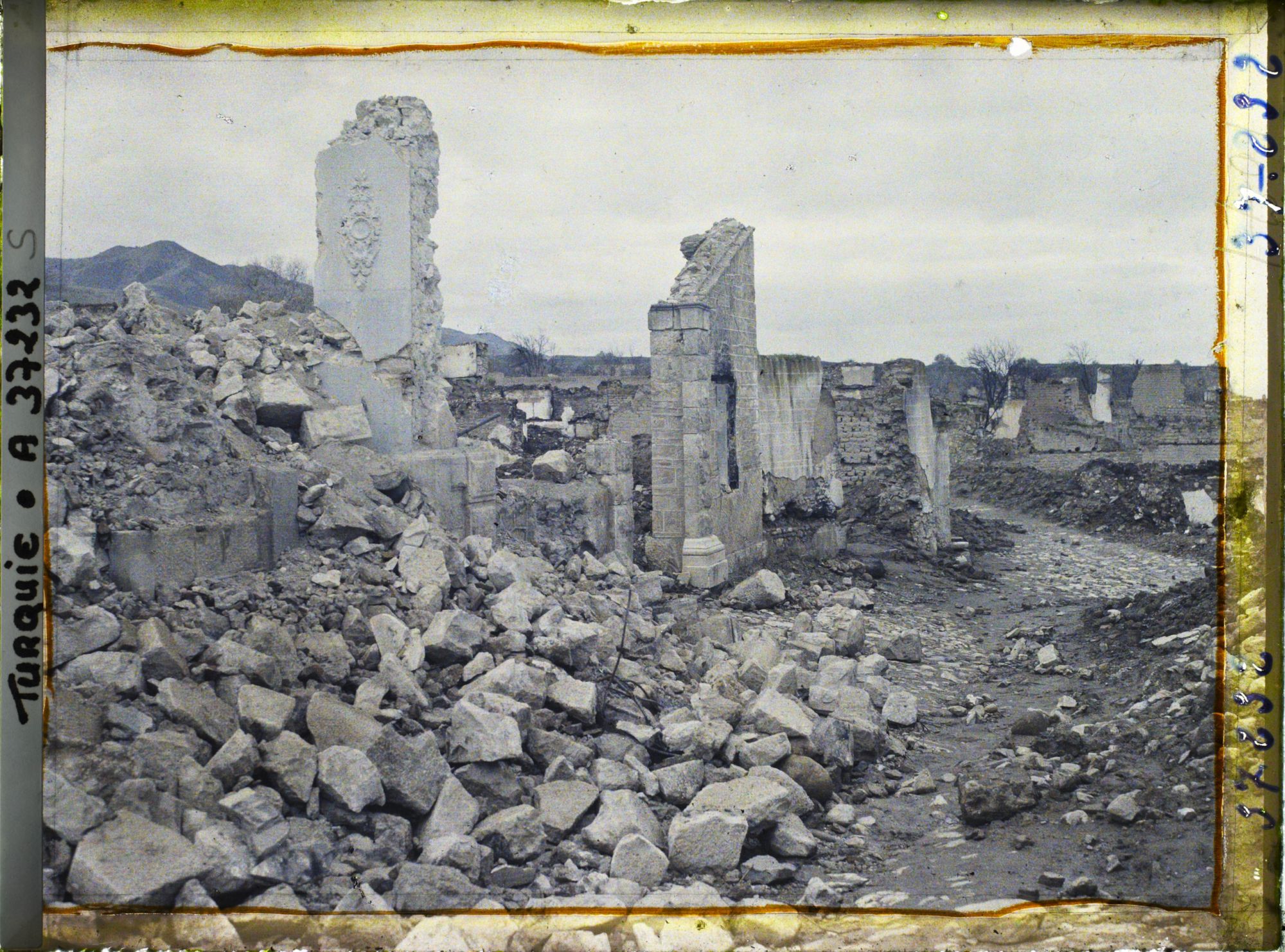 Image représentant Décombres