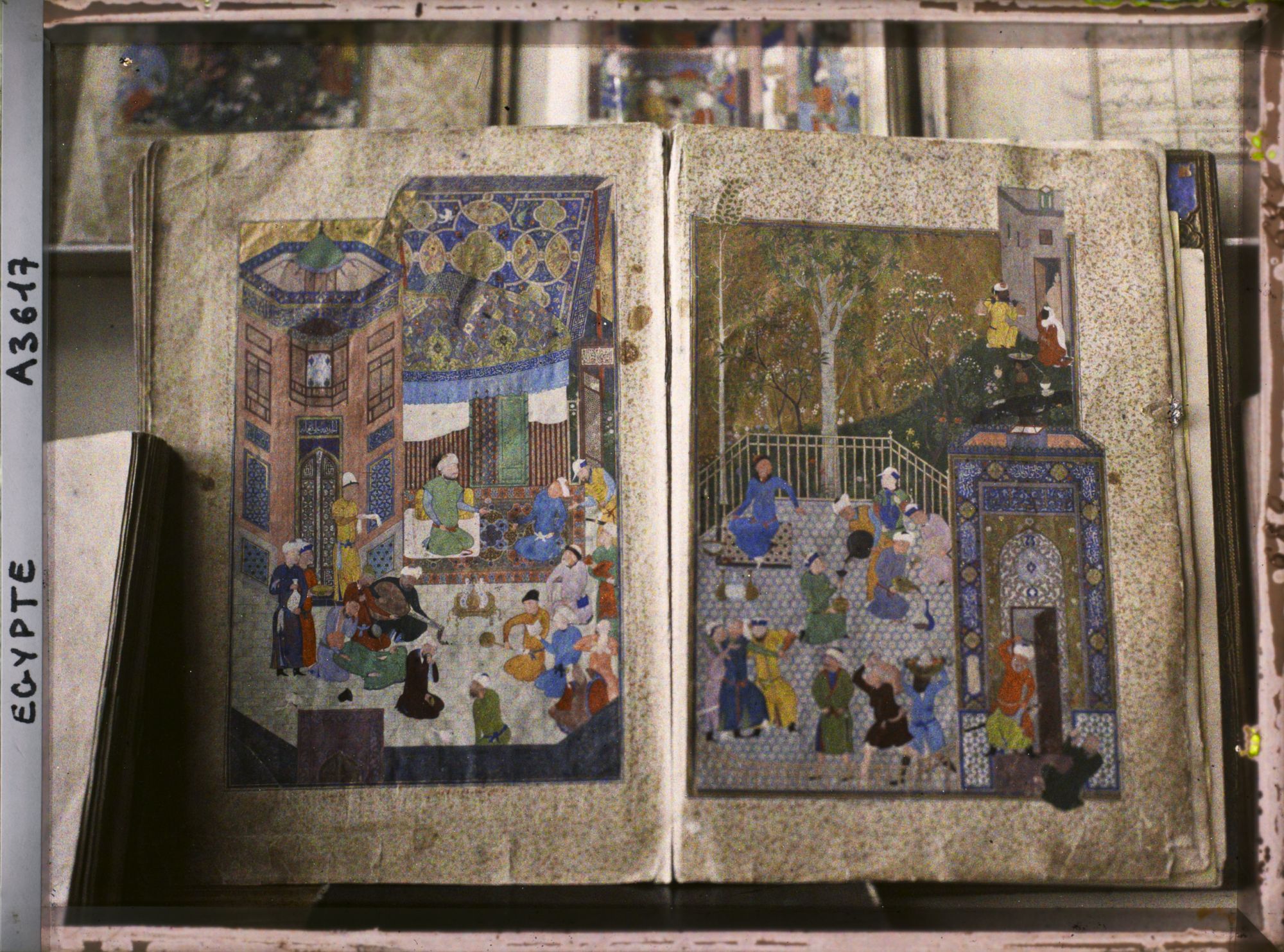 Image représentant Livre persan datant du XVe siècle