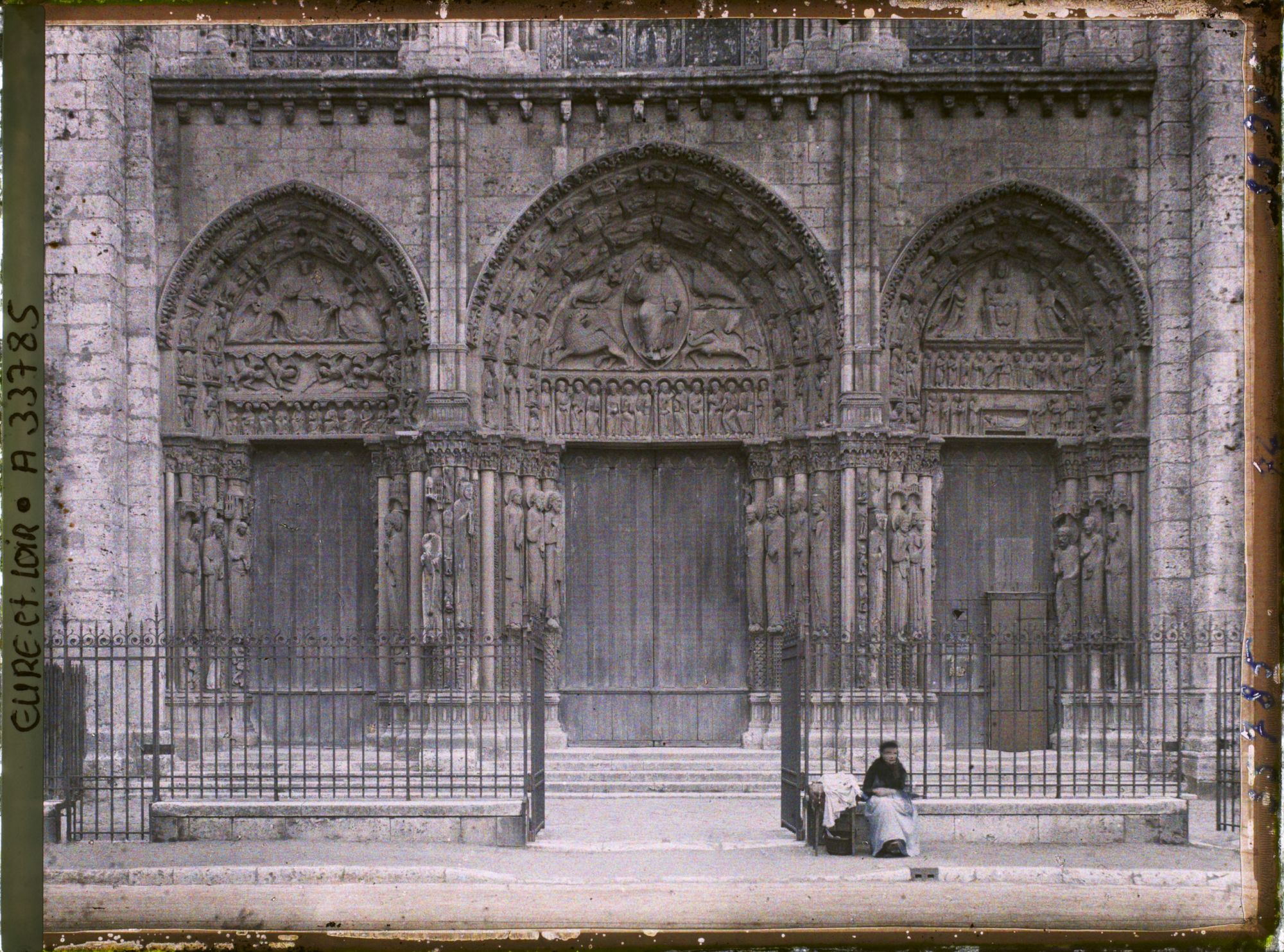 Image représentant Le portail royal de la cathédrale Notre-Dame