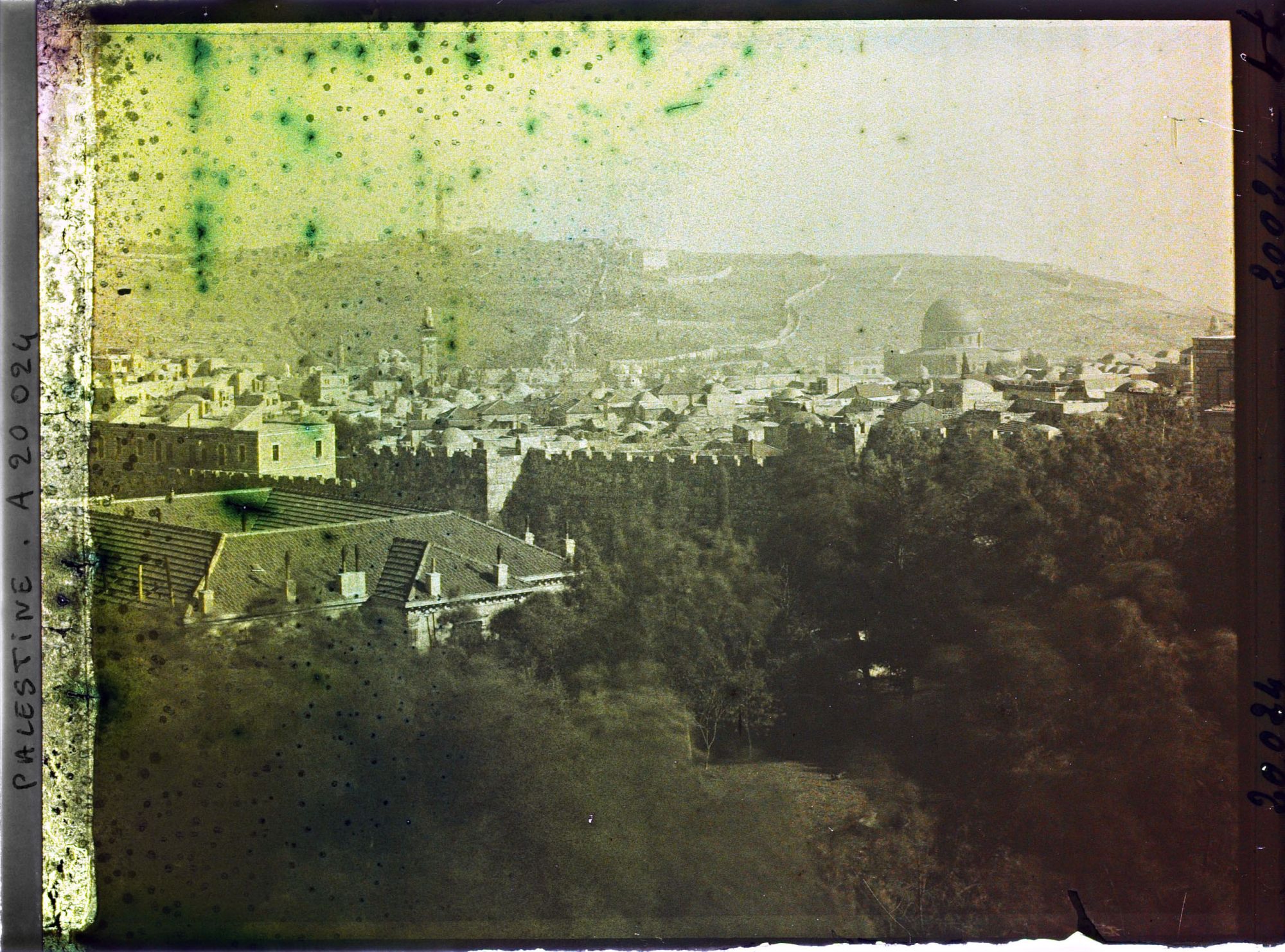 Image représentant Vue de la ville avec le Dôme du Rocher