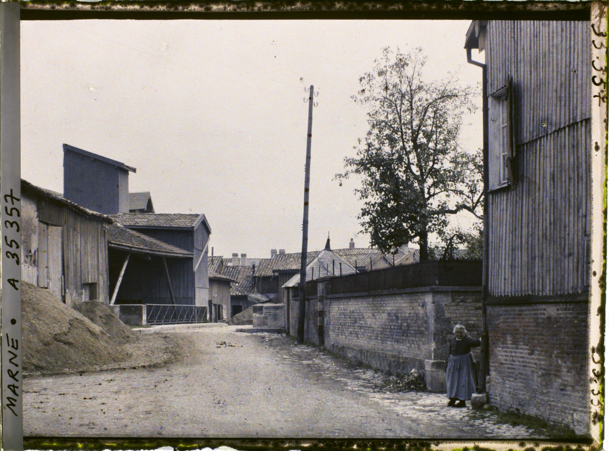 Image représentant France, Ste Menehould le haut, Rue du Moulin