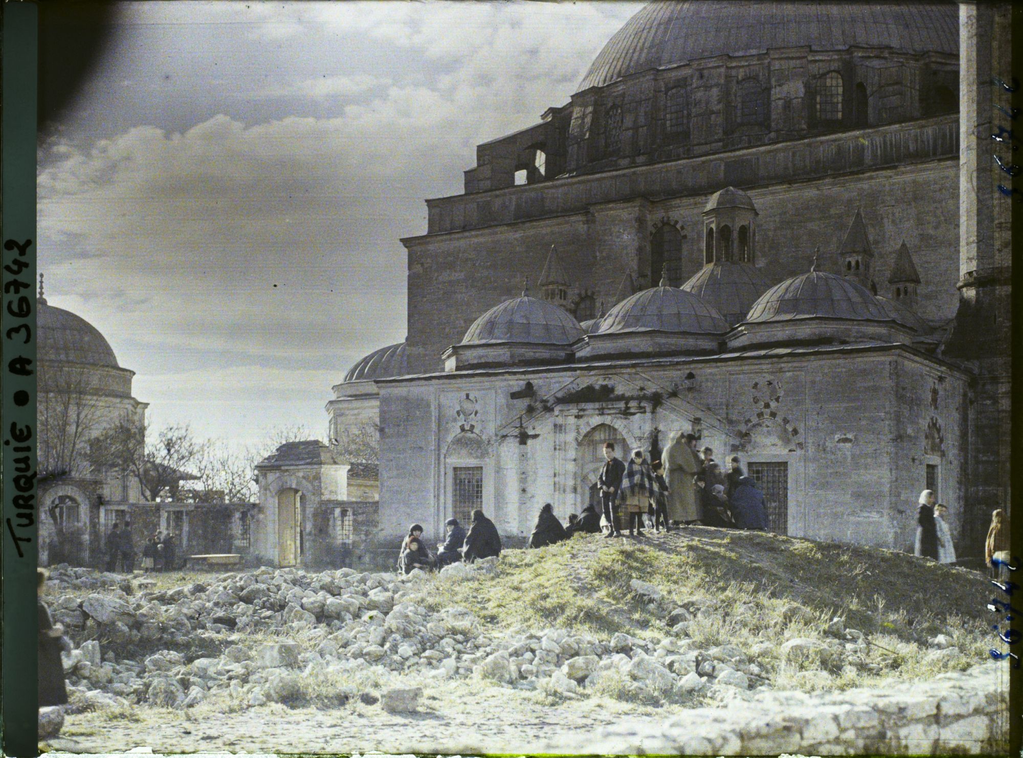 Image représentant Turquie, Constantinople, Un Coin de la Mosquée du Sultan Selim