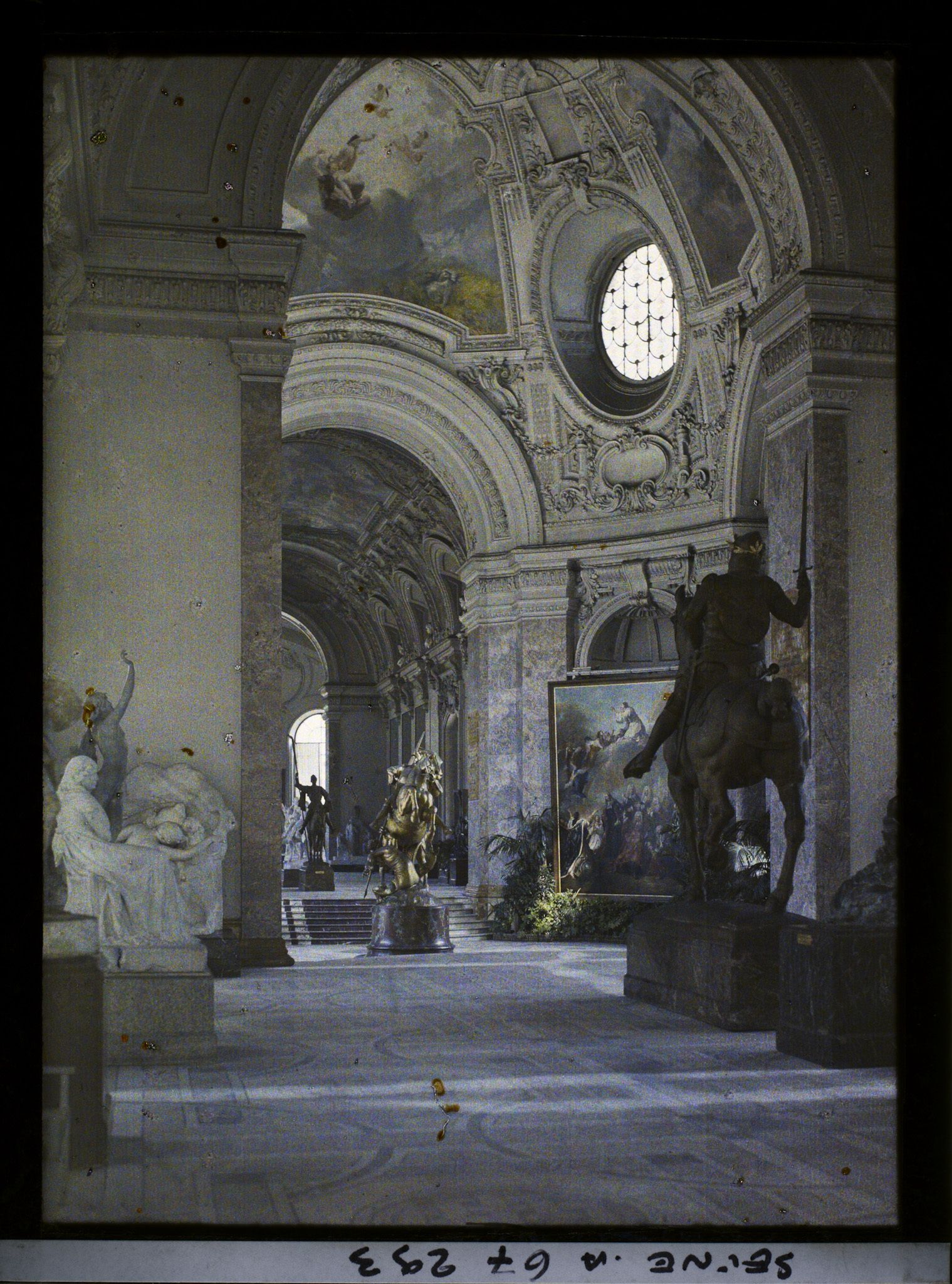 Image représentant La grande galerie du Petit Palais