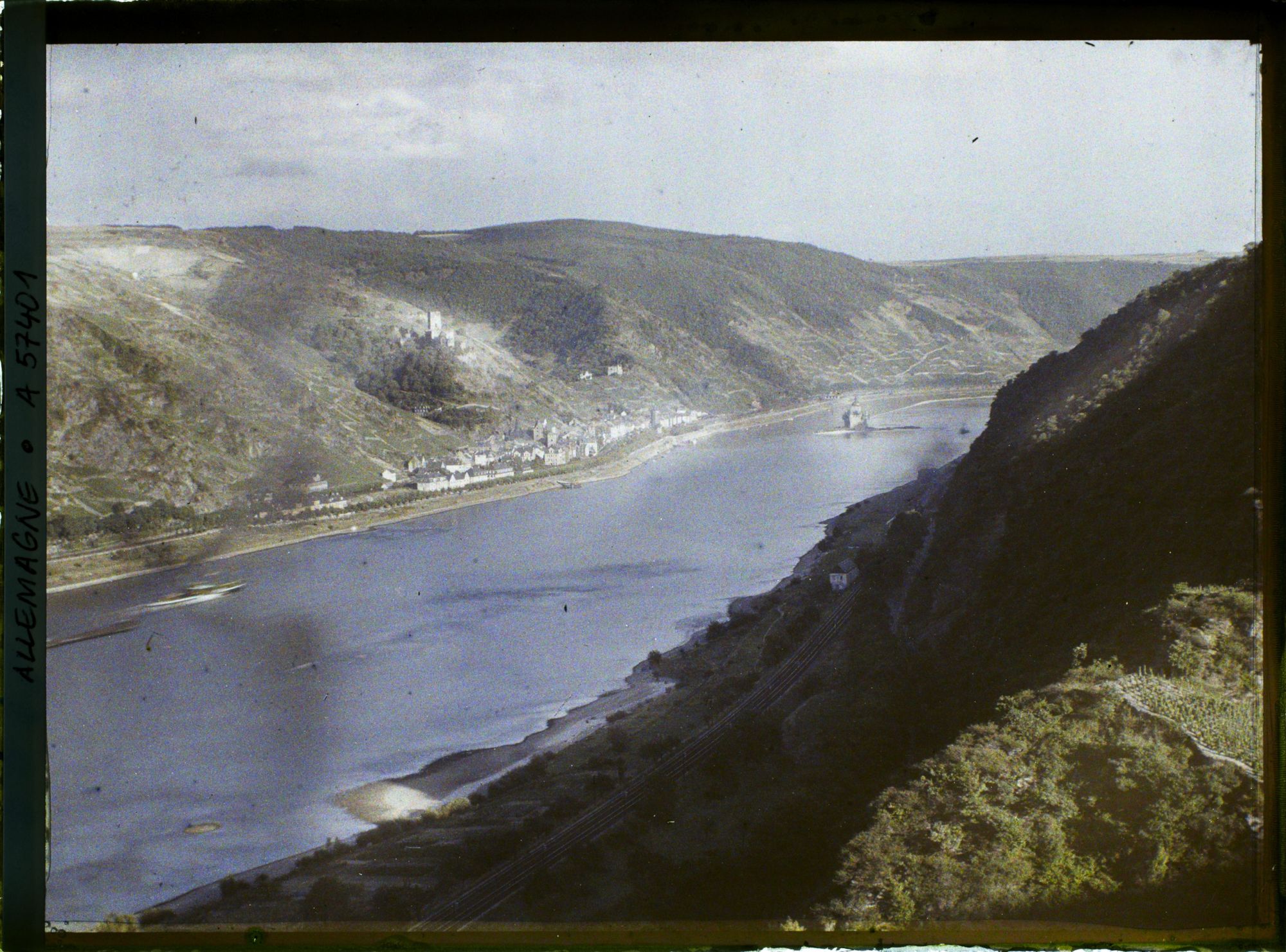 Image représentant Alemagne, Bords du Rhin,Bords du Rhin, Caub, Vues diverses