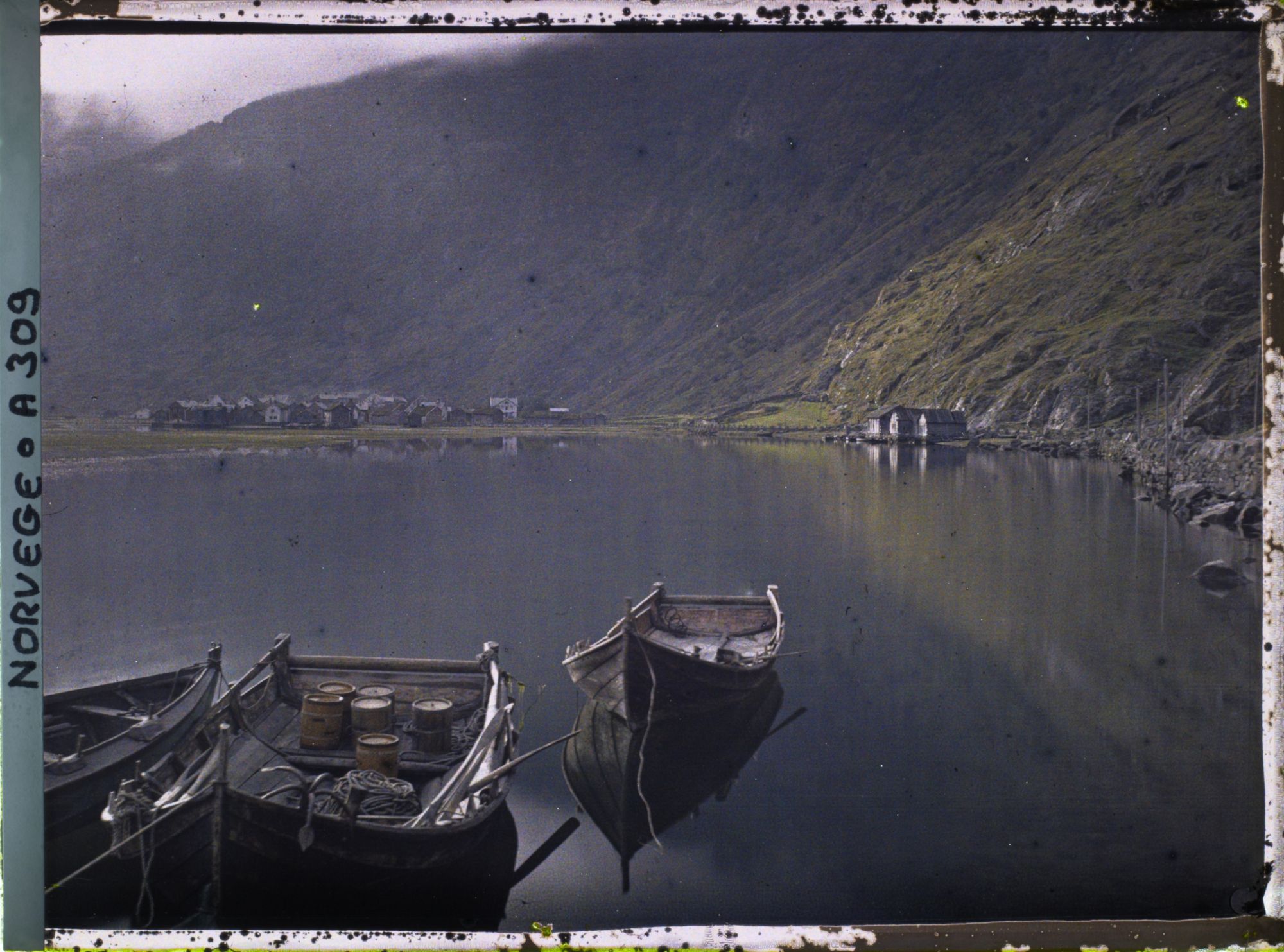 Image représentant Panorama du village et du Noeröfjord