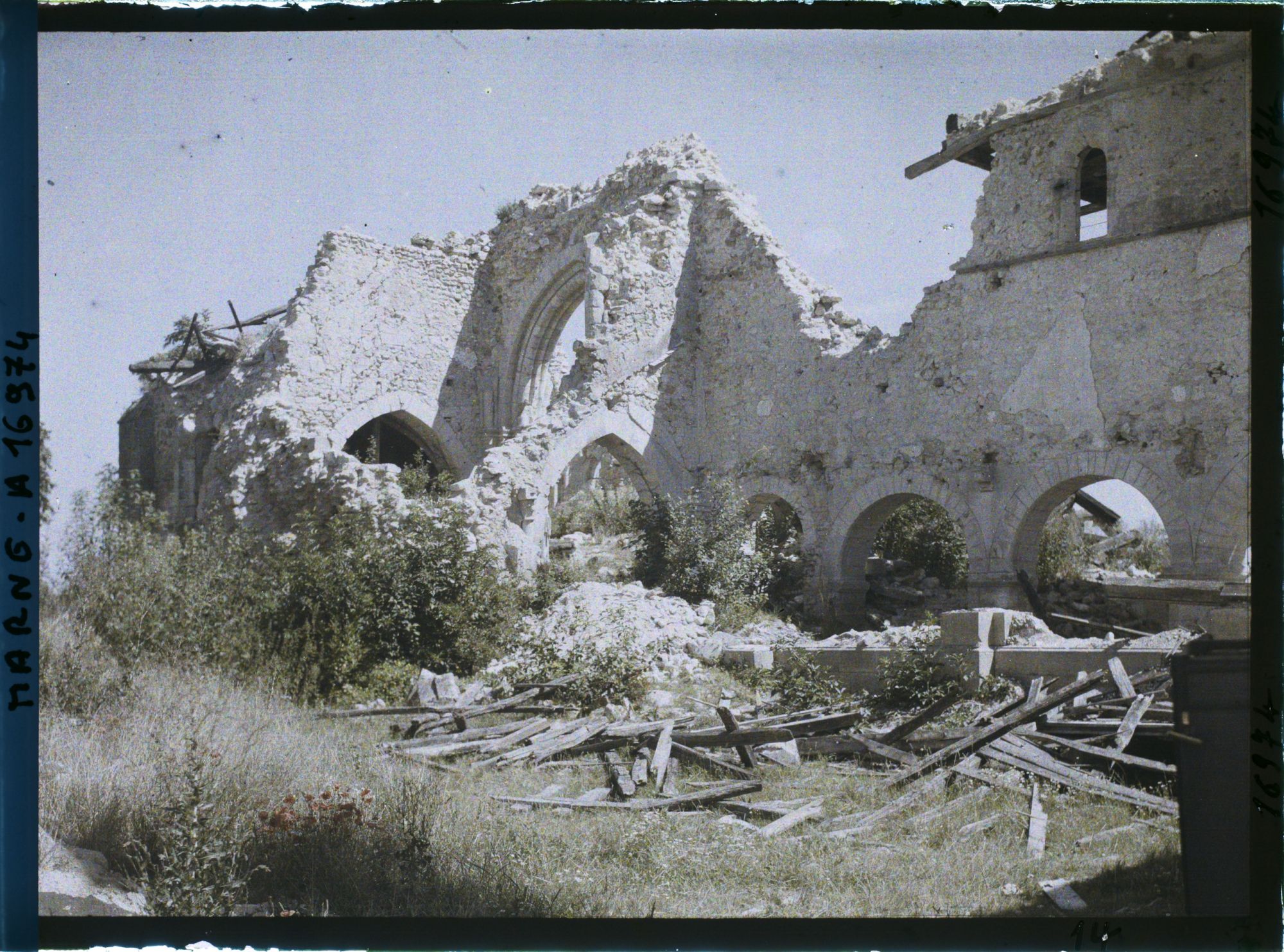 Image représentant France, Beine, L'Eglise