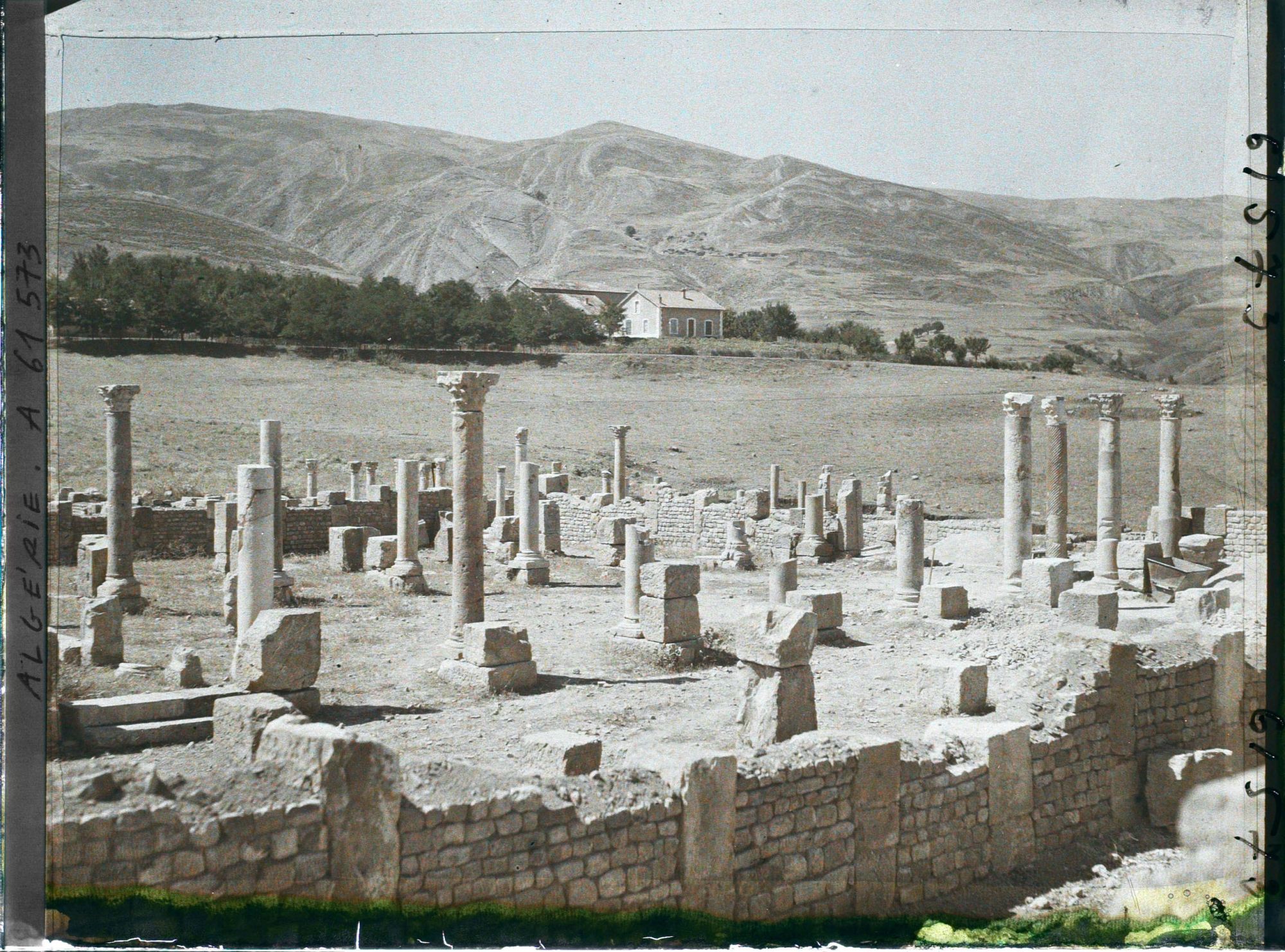Image représentant Algérie, Djemila, Grande Basilique de Crescorius (Ve S.)