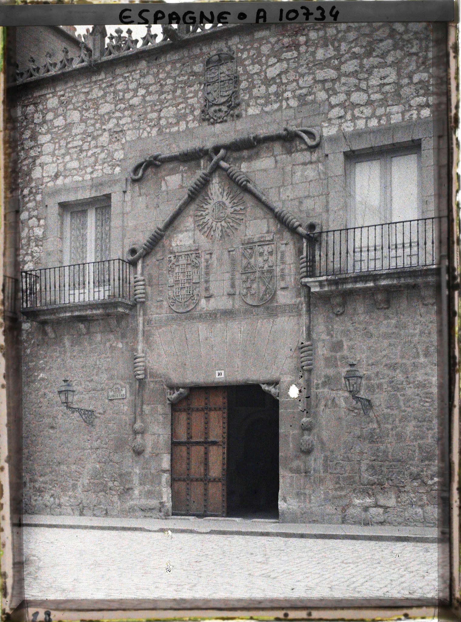 Image représentant Espagne, Burgos, La Maison du Cordon, maison du Connétable XVe S avec le Cordon de St Frajoi