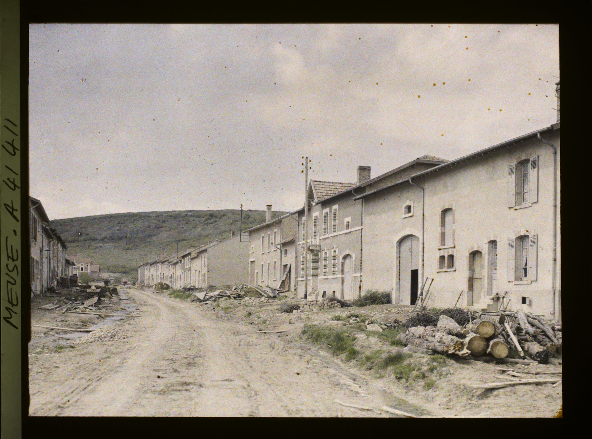 Image représentant France, Combres, Grande rue