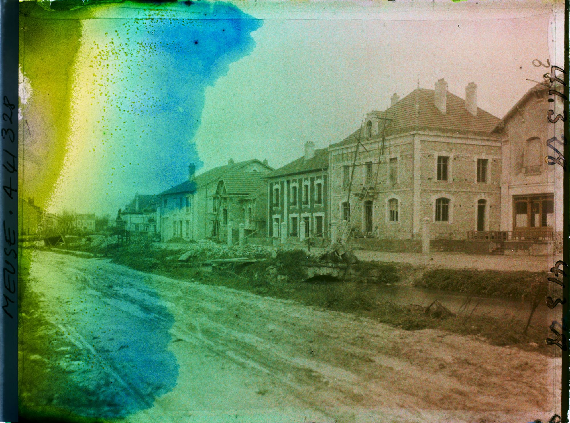 Image représentant France, Fresnes en Woëvre, Nouvelles Maisons