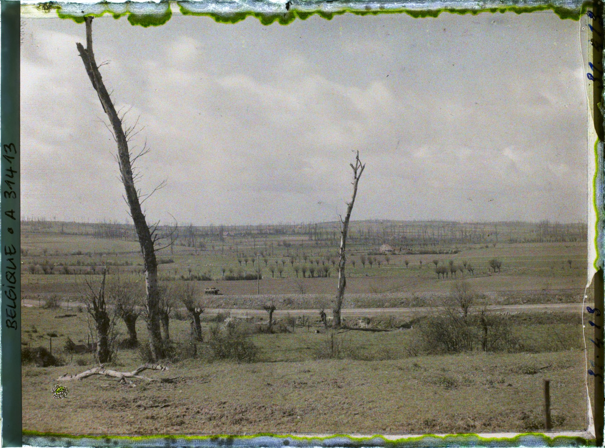 Image représentant Belgique, Neuve Eglise, Vue vers le Ravensberg, vue du Sud Est de Neuve Eglise