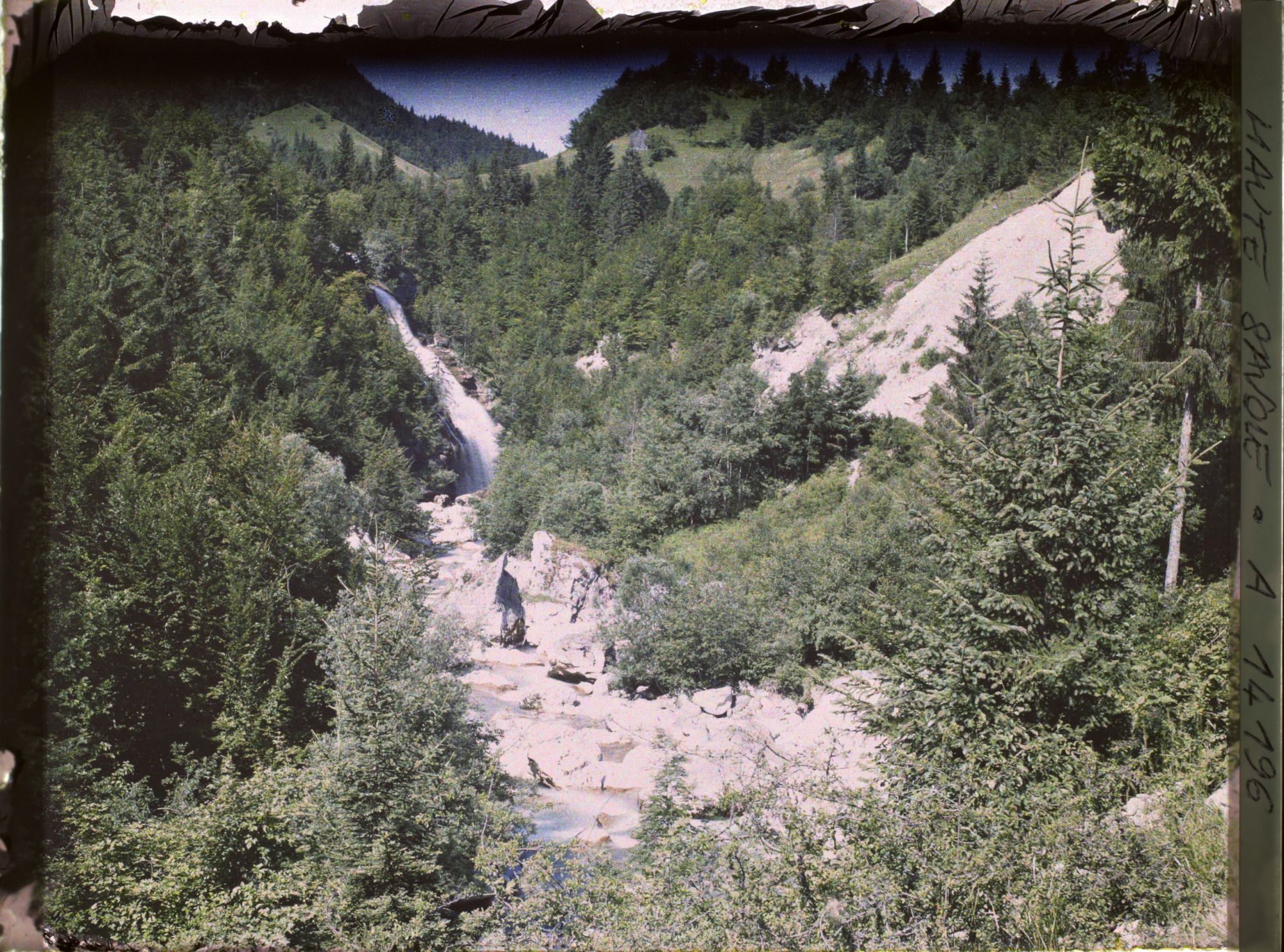 Image représentant Région de Thonon, Cascade de Chevenoz