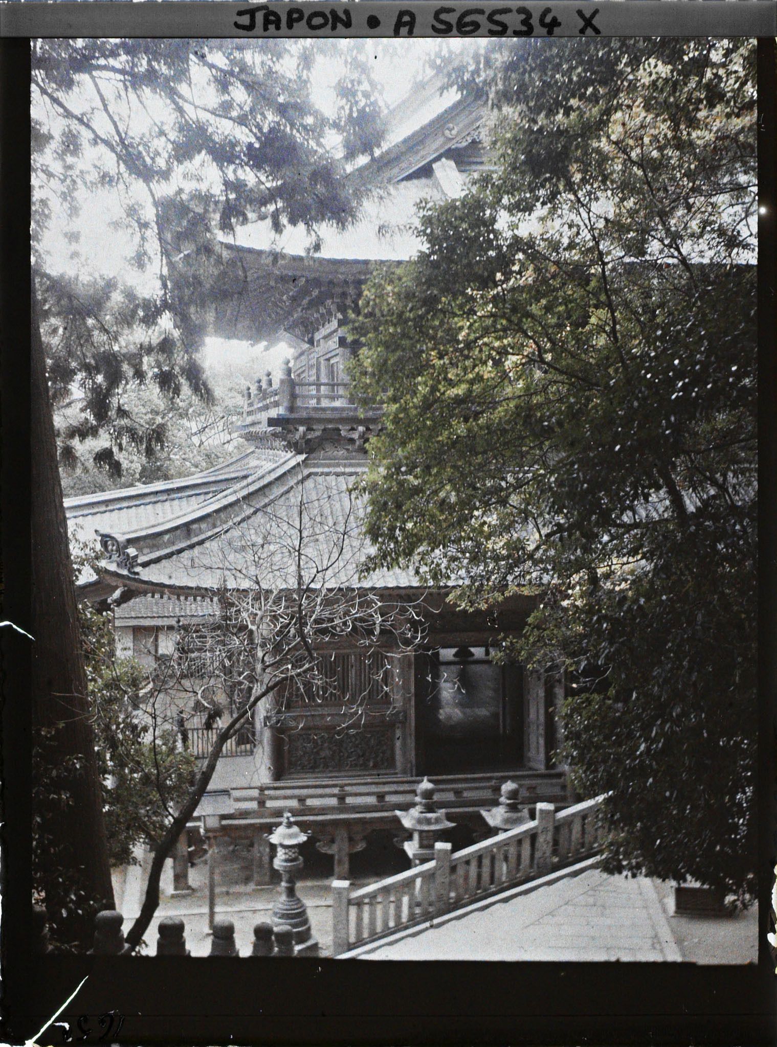 Image représentant Sanctuaire Kotohira-gû (ou Konpira-san) : le Asahi-sha vue de profil