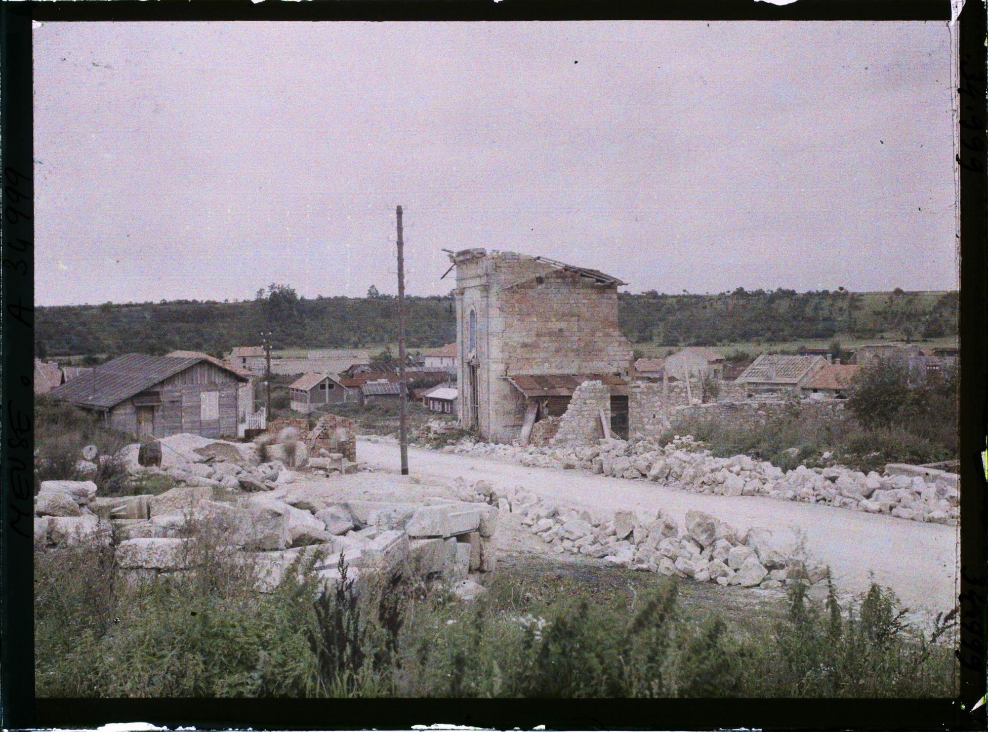 Image représentant France, Boureuil Secteur de Vauquois, Construction à Varennes