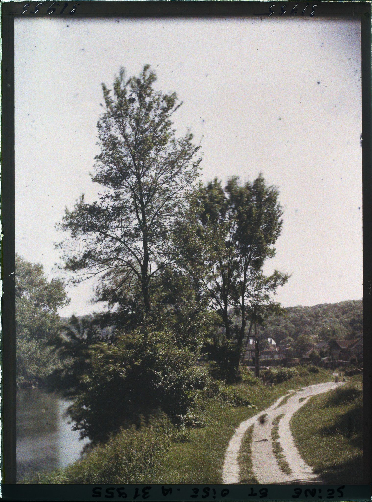 Image représentant France, Port de Marly, Les bords de la Seine