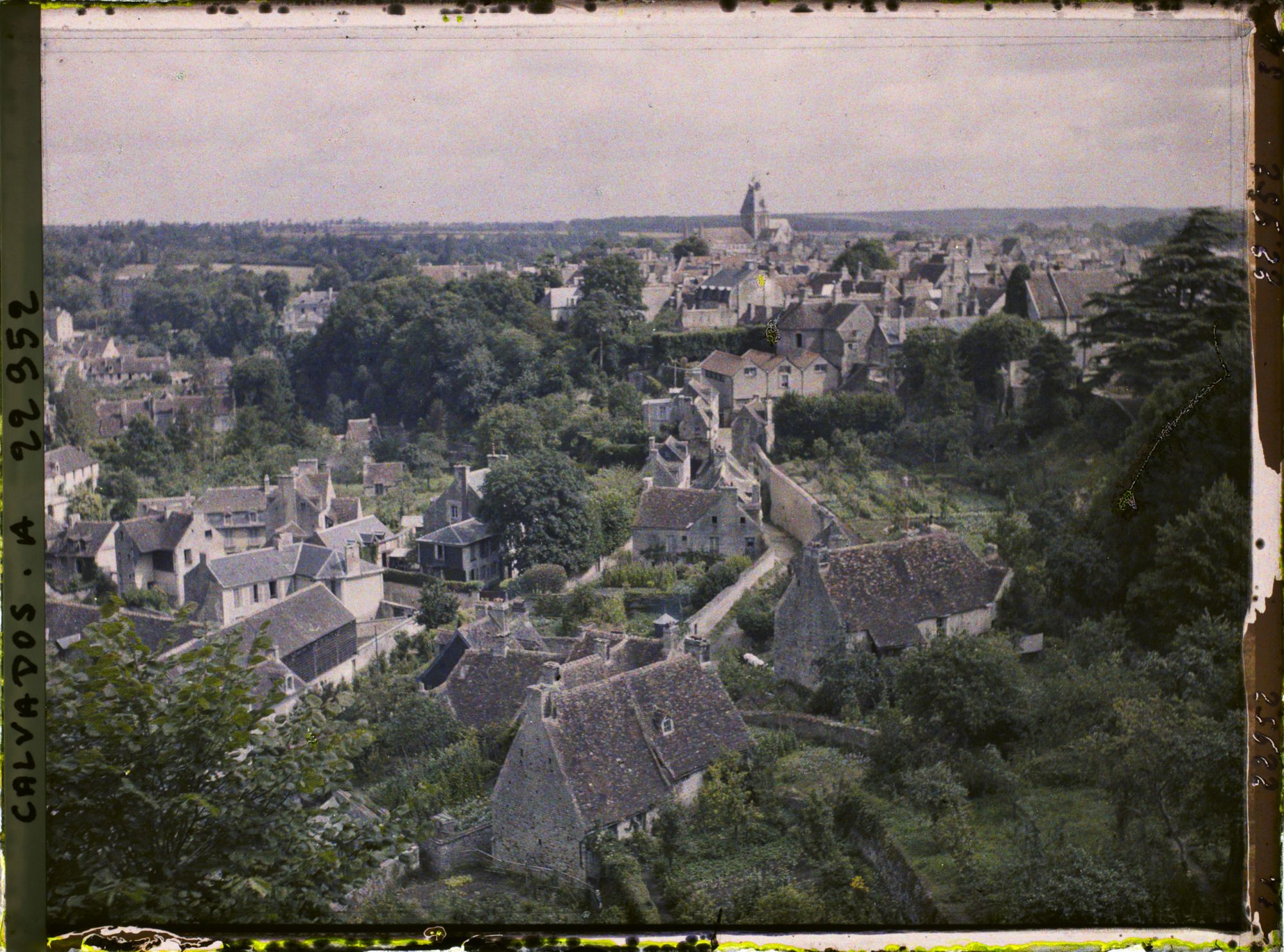 Image représentant Vue générale de Falaise prise du Château