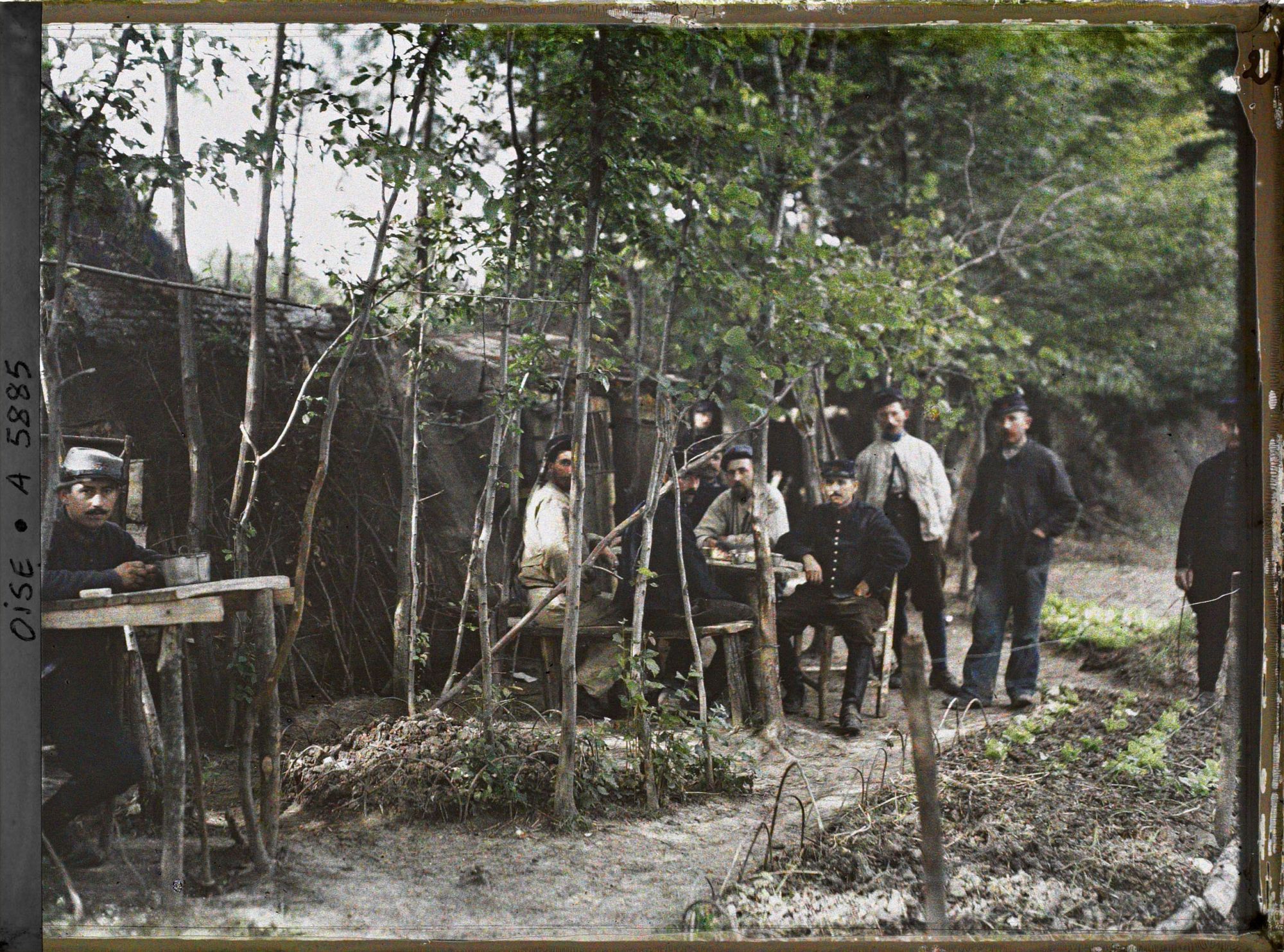 Image représentant France, Conchy les Pots, Gourbis d'artilleurs du 36e à Conchy-les-Pots