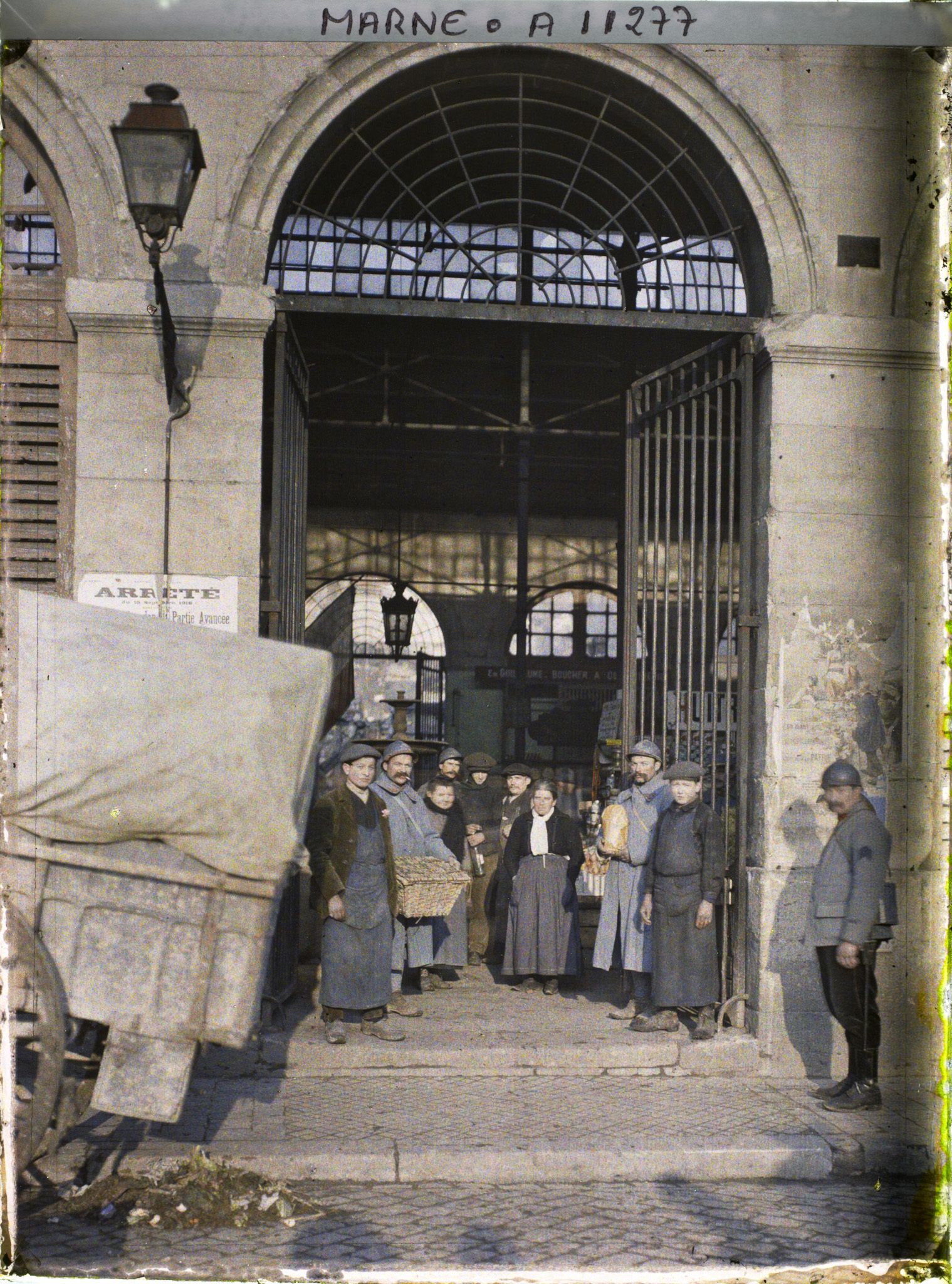 Image représentant Jour de marché, place des Marchés (actuelle place du Forum)