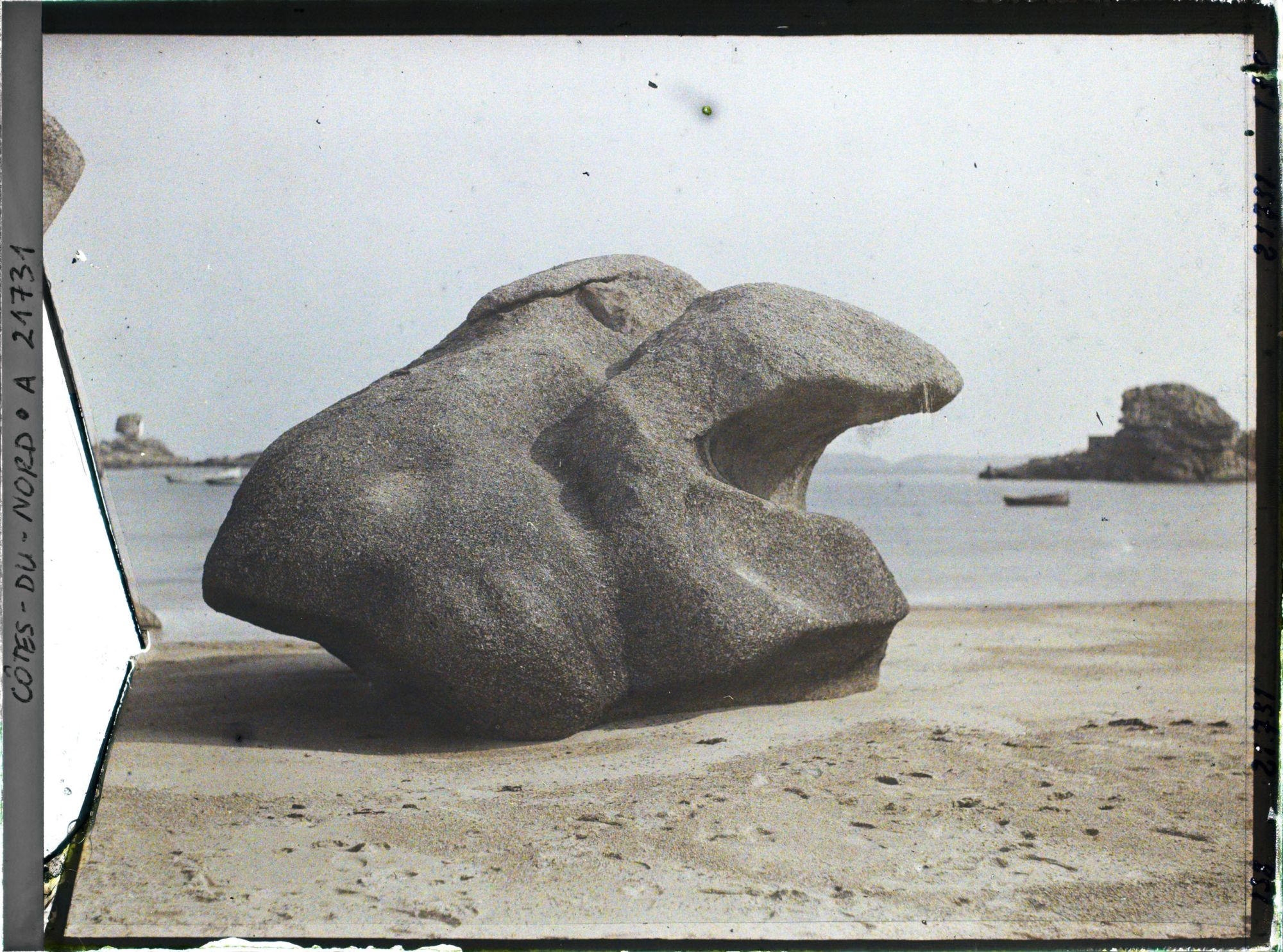 Image représentant Un rocher sur la plage Sainte-Anne