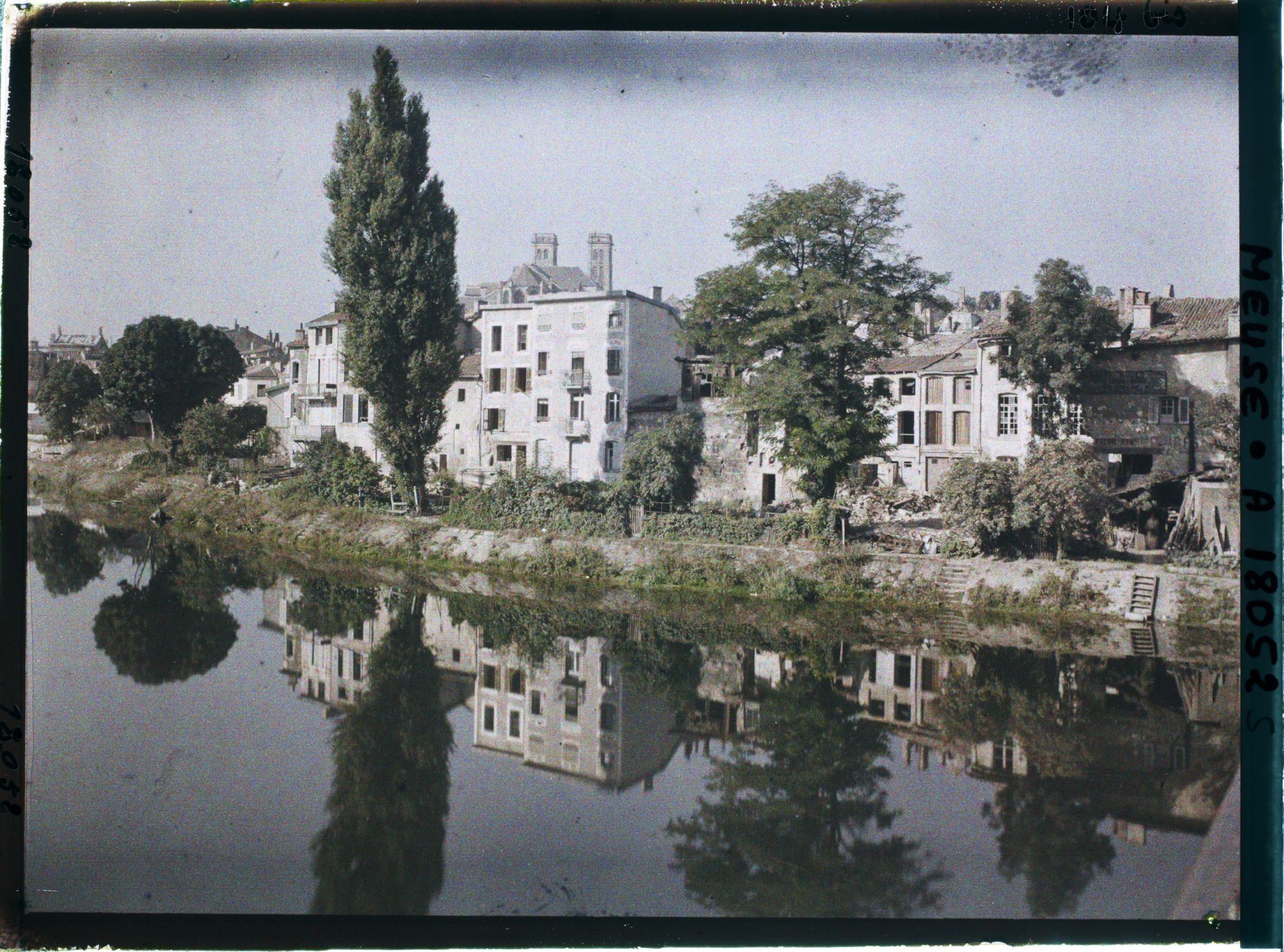 Image représentant France, Verdun, La Meuse à Verdun (Vue prise du Pont Chaussée