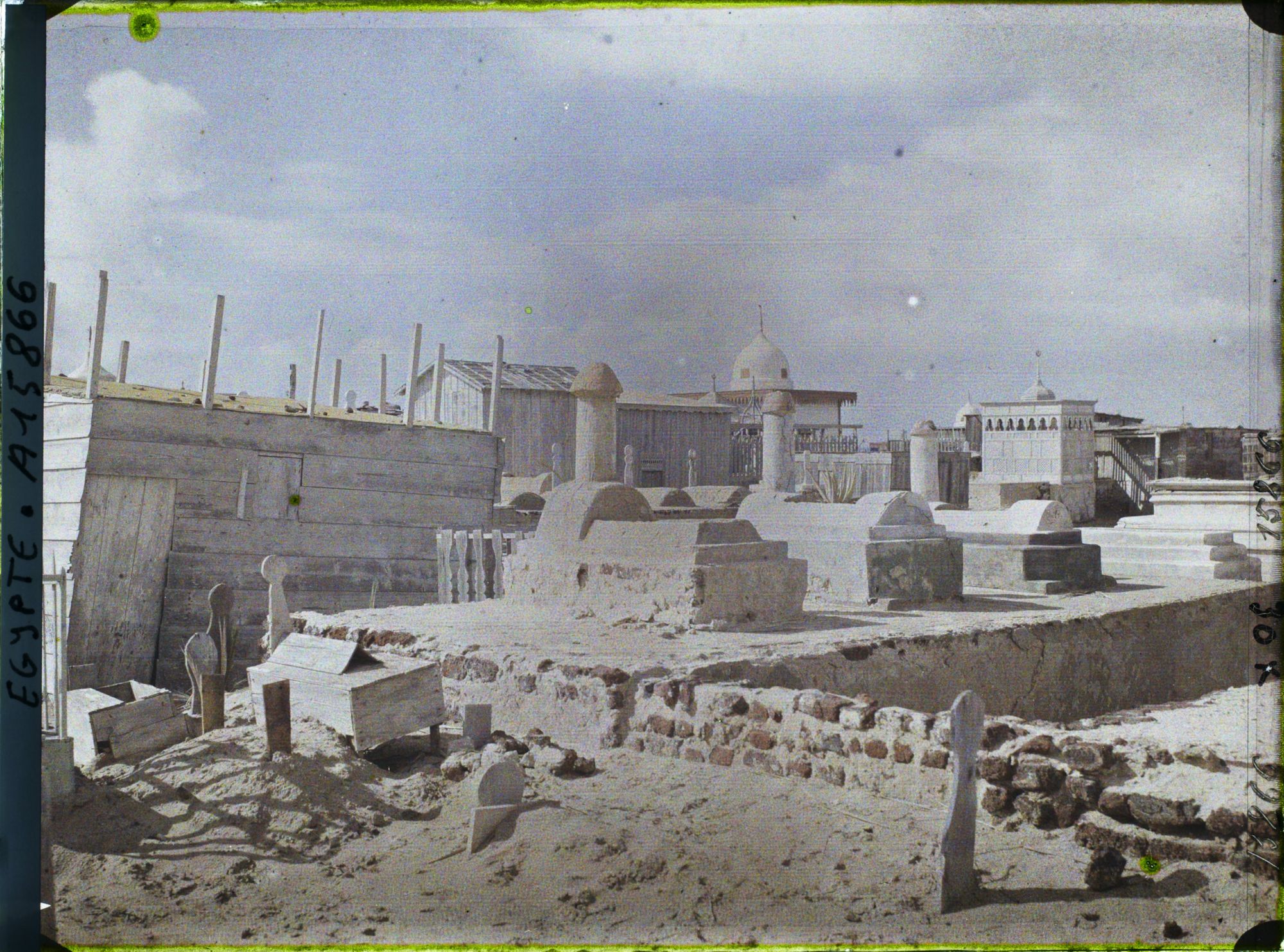 Image représentant Cimetière arabe près du lac Menzaleh