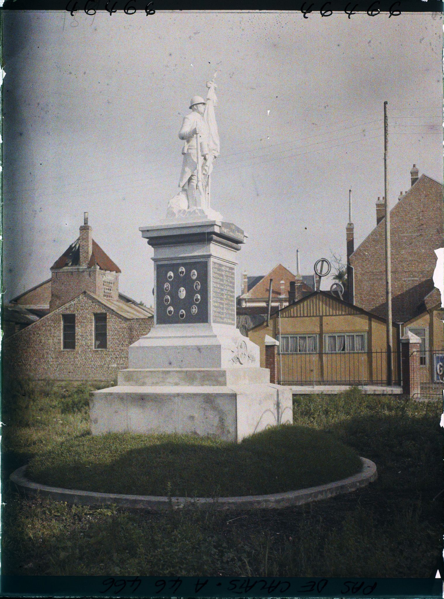 Image représentant France, Arras Ste Catherine, Monumt aux Morts