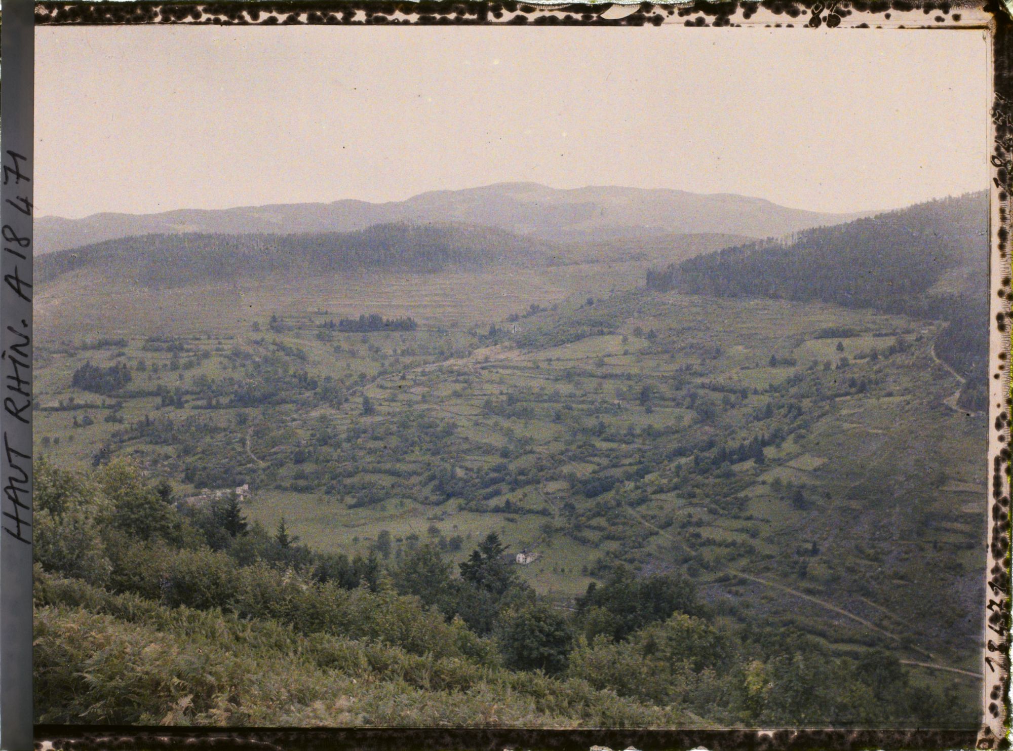 Image représentant France, Panorama s/ le Cirque originel de la Vallée de Munster