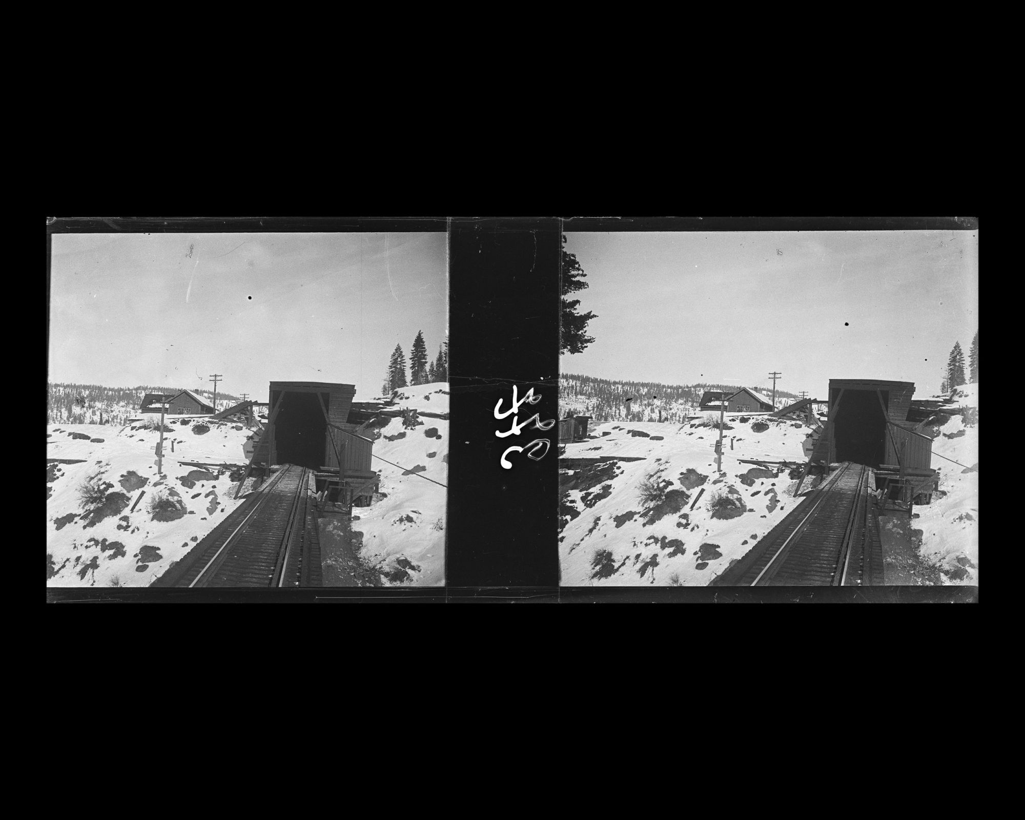 Image représentant La sortie d'un tunnel de planches