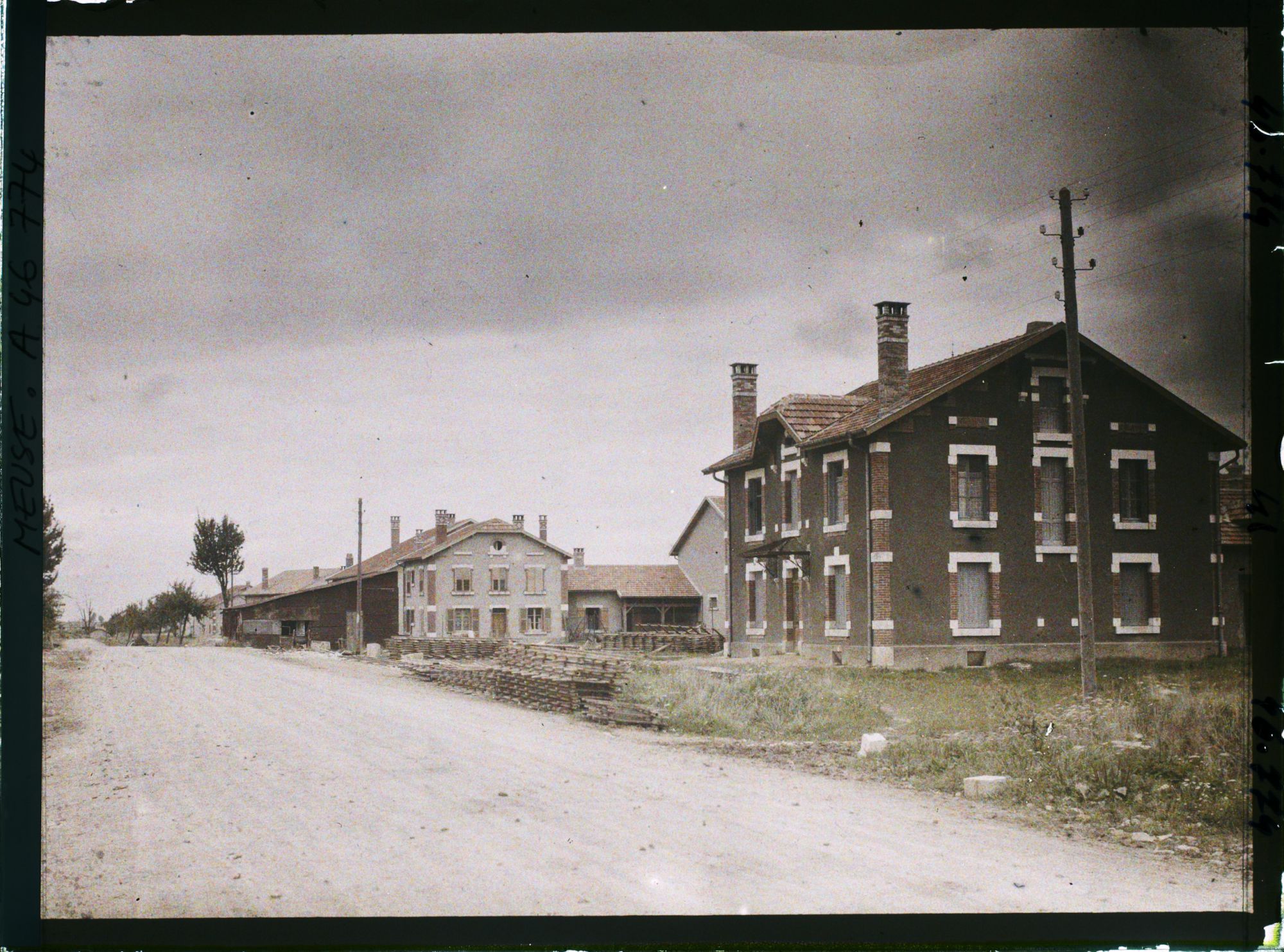 Image représentant France, Boureuilles Meuse (140h), Rte de Varennes