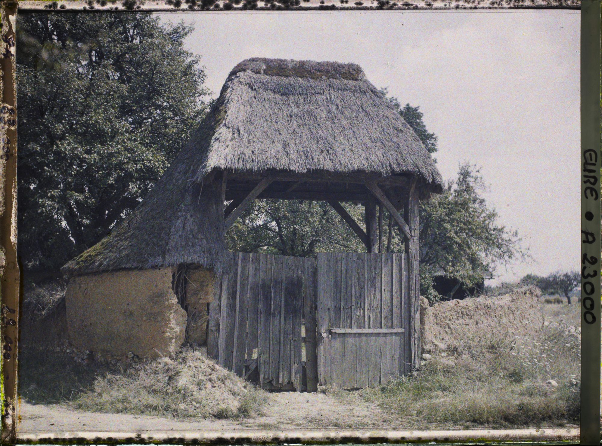 Image représentant L'entrée d'une ferme