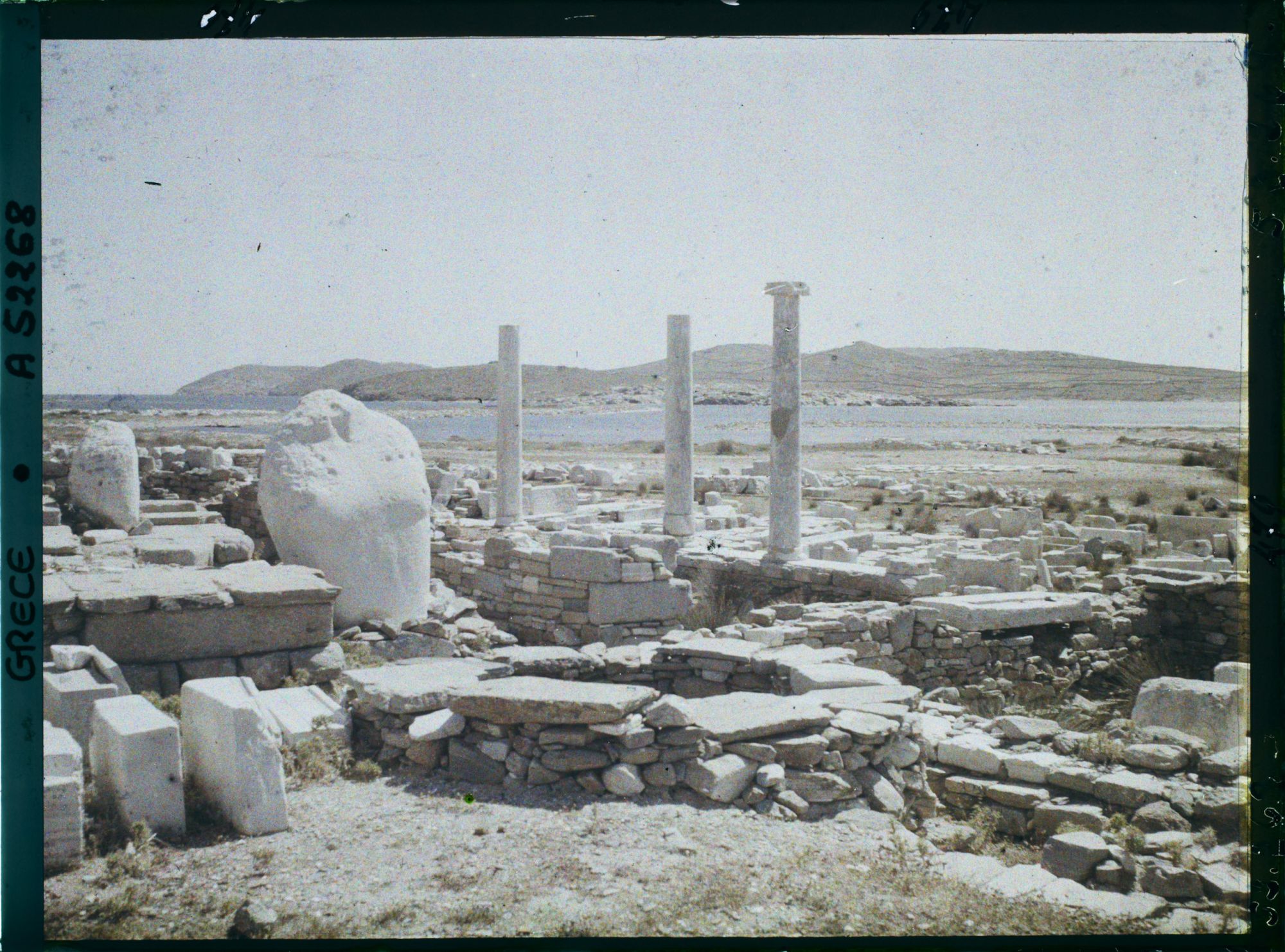 Image représentant Ensemble vers le Port Antique