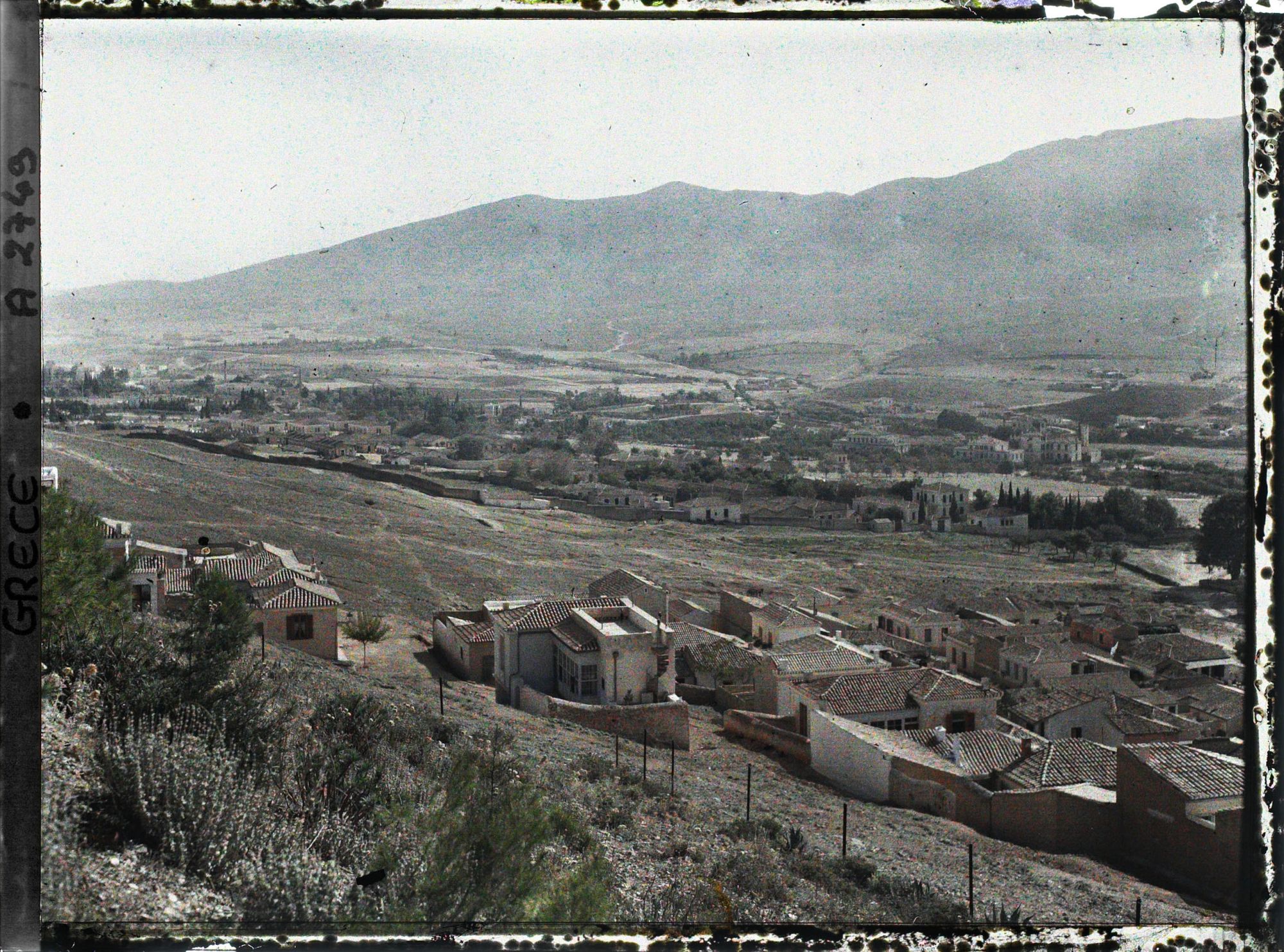 Image représentant La vallée de l'Ilissos qui baigne la plaine d'Athènes