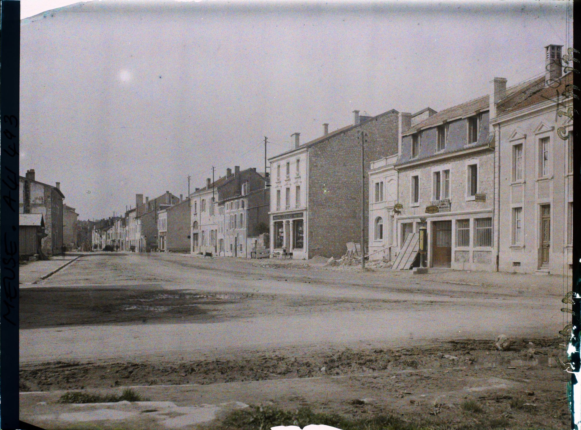 Image représentant France, St Mihiel, Rue de Sauloy