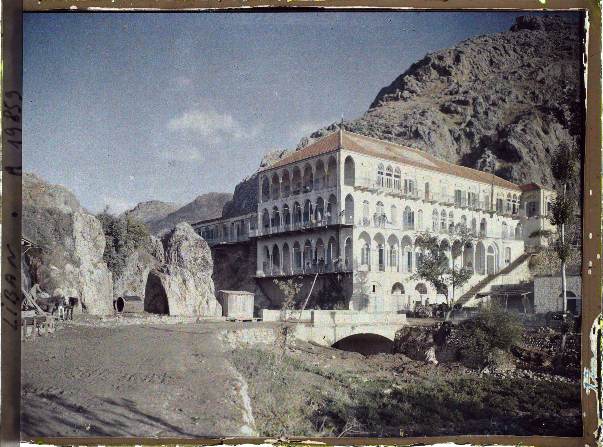 Image représentant Immeuble occupé par des chasseurs alpins français