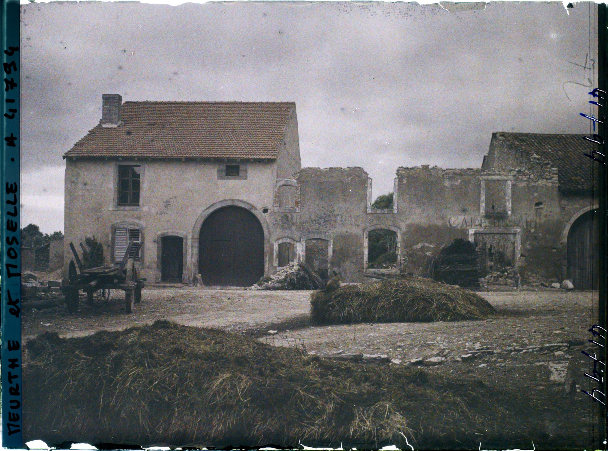 Image représentant France, Xermaménil, Ruines et reconstructions