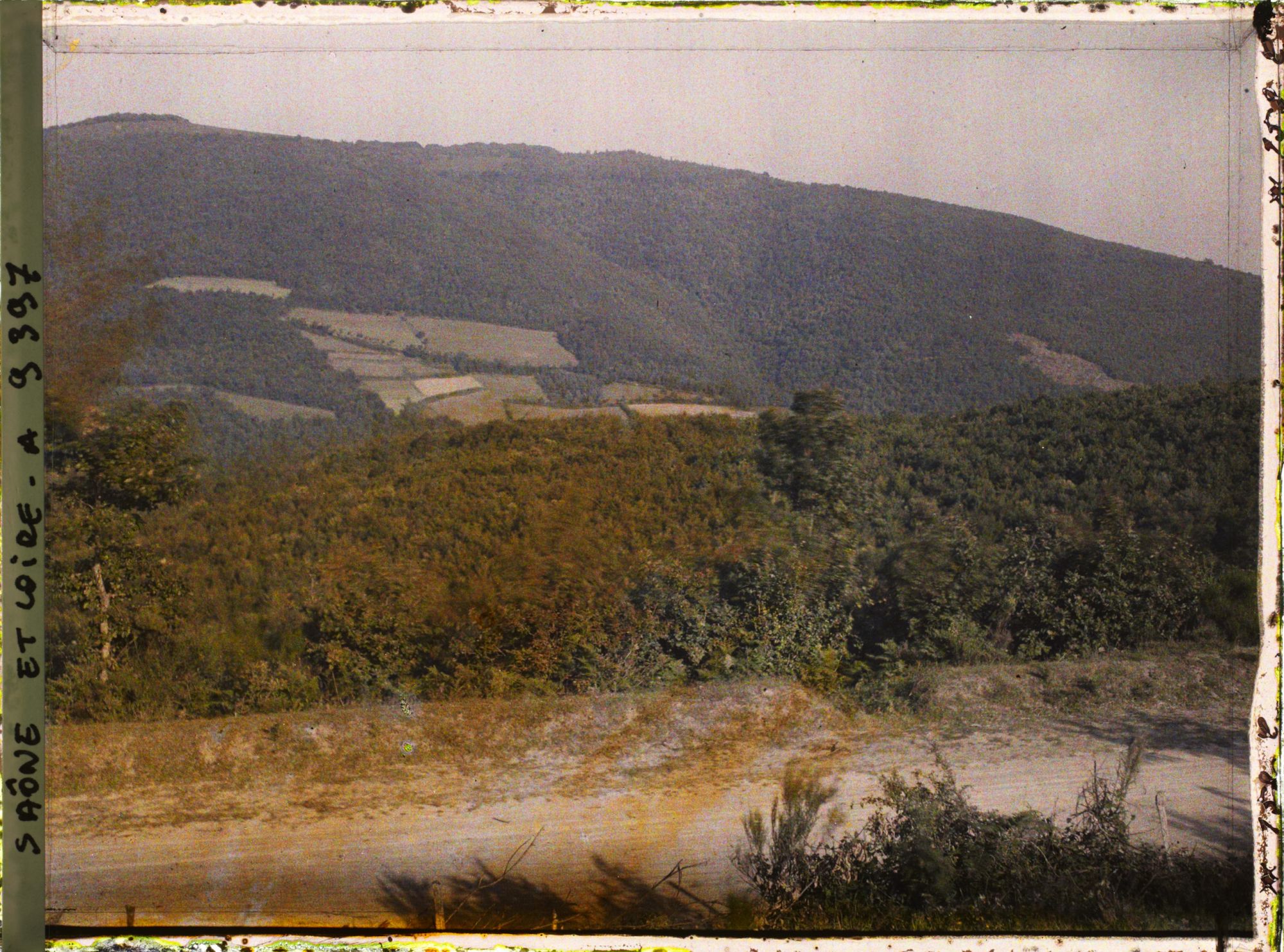 Image représentant Panorama depuis le flanc est du Mont Beuvray