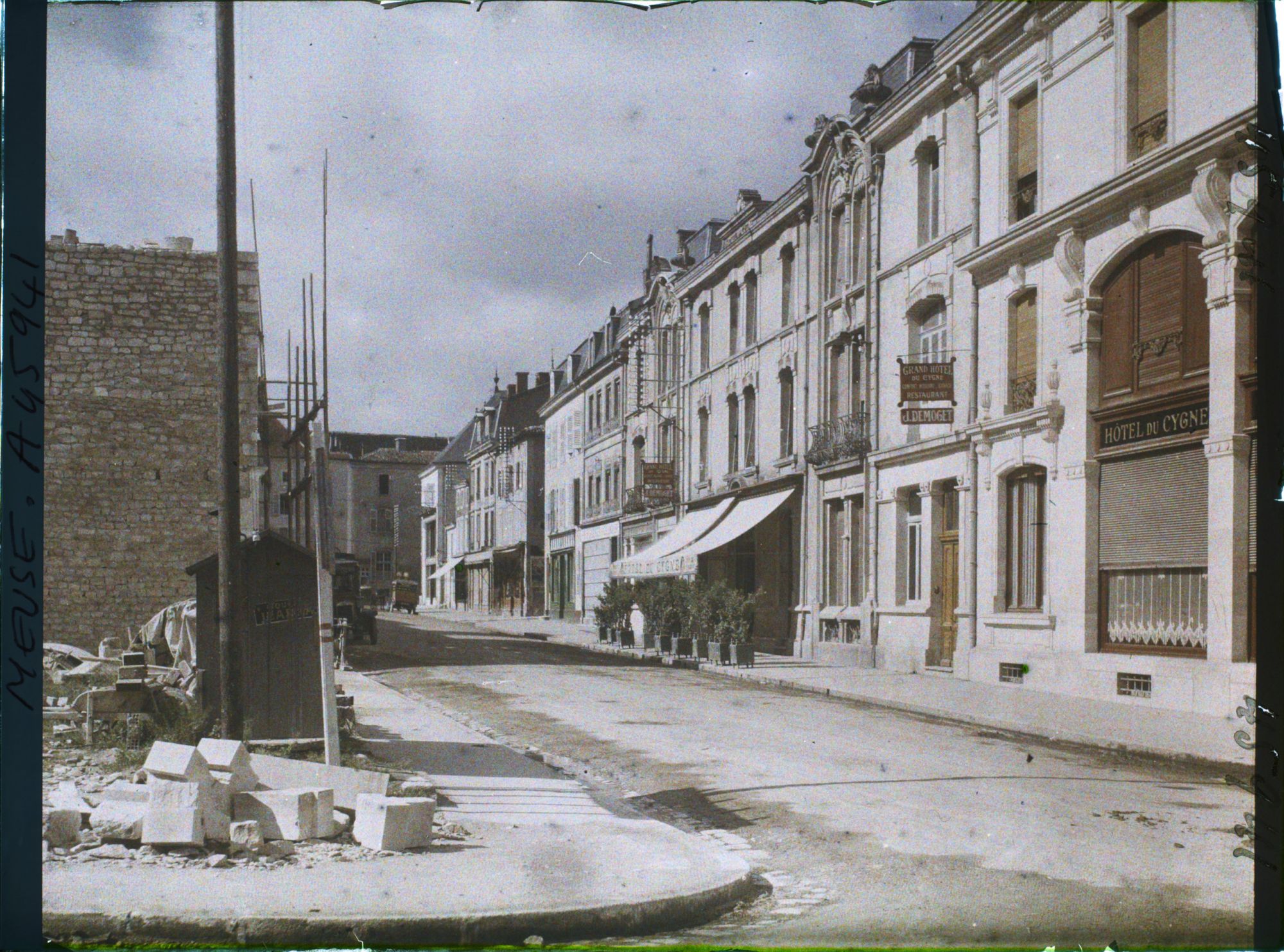 Image représentant France, St Mihiel, Rue Notre Dame