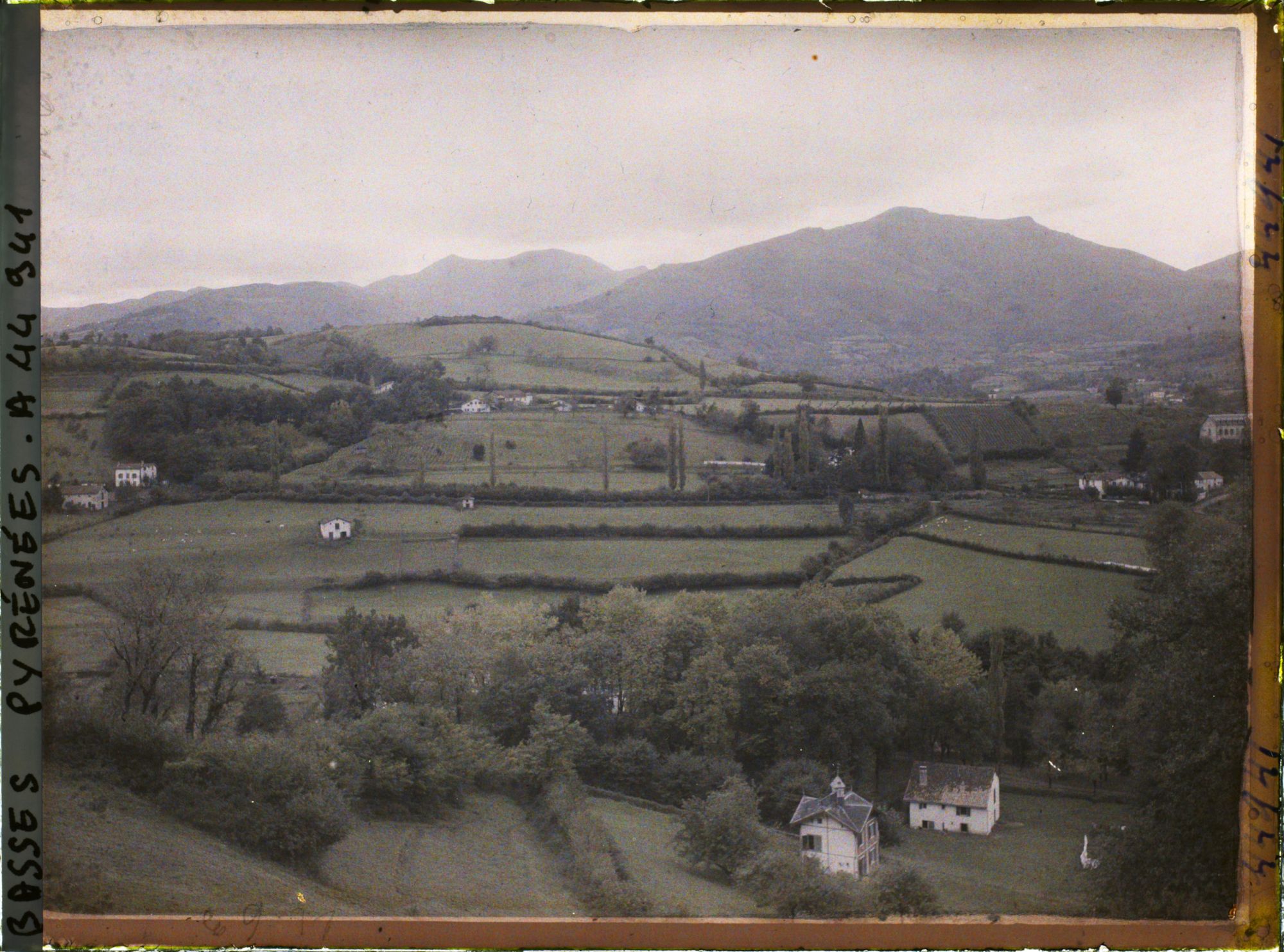Image représentant France, St Jean Pied de Port, Panorama pris des hauteurs de la Citadelle