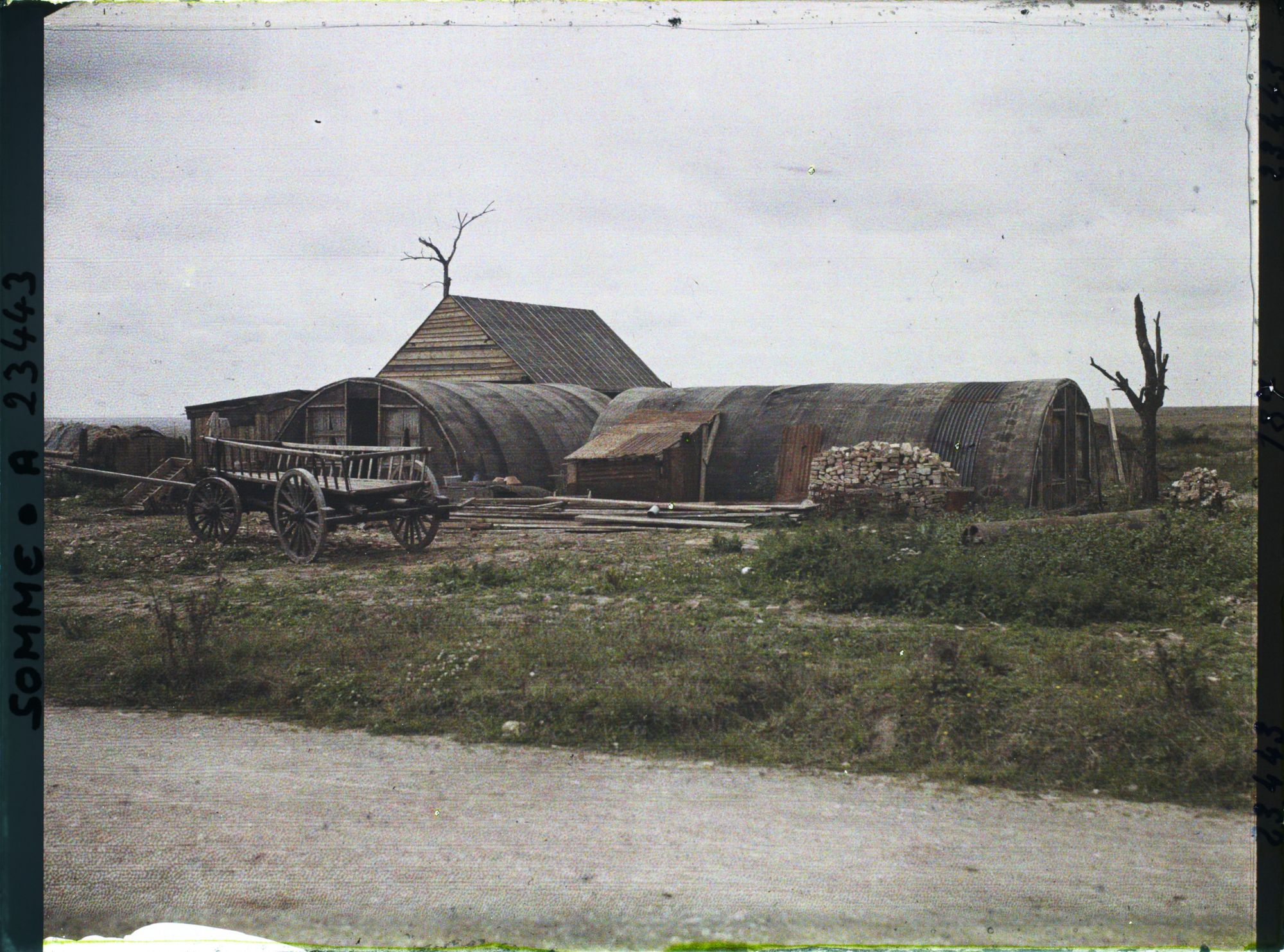 Image représentant France, Rancourt, Une ferme provisoire