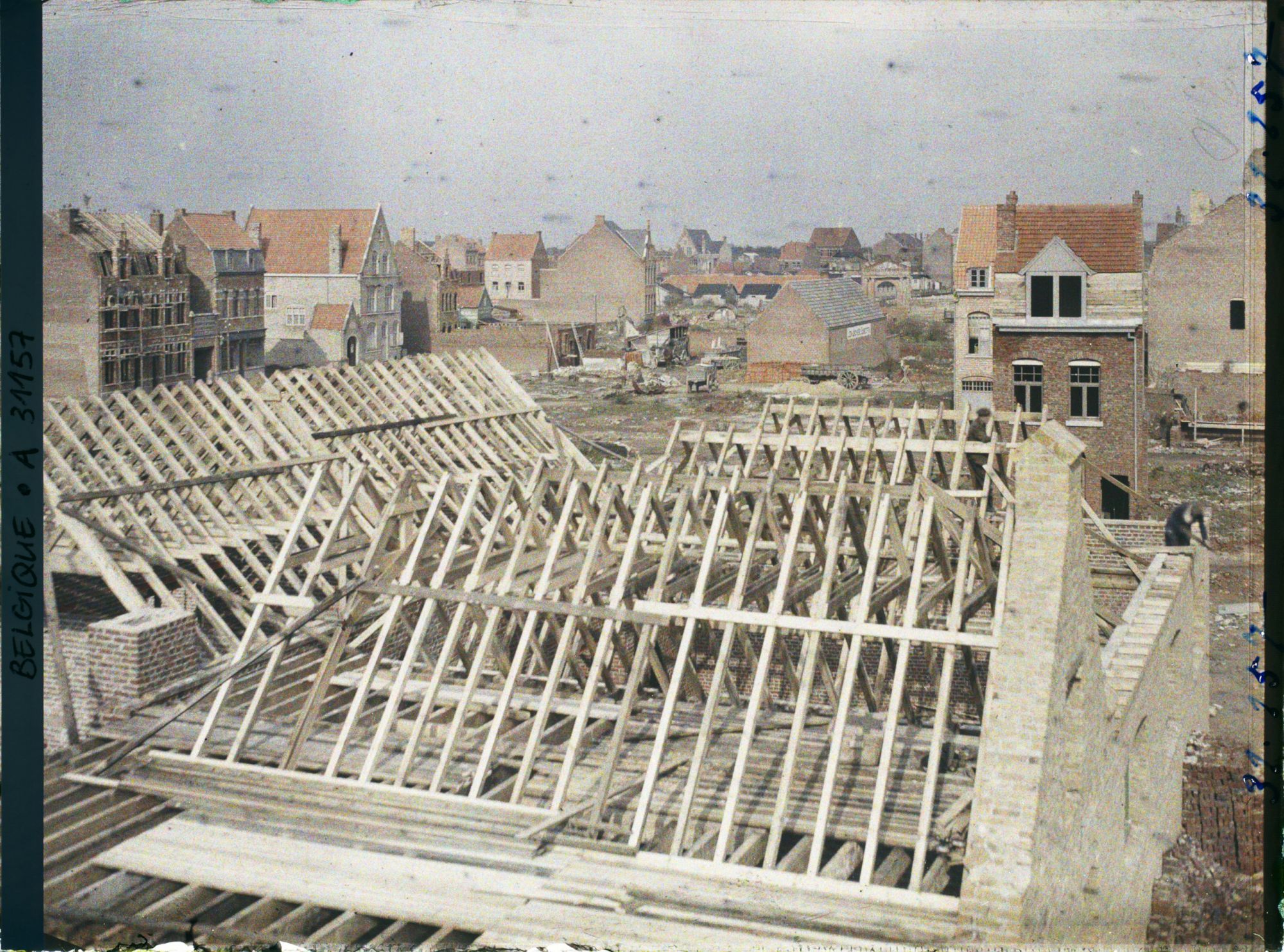 Image représentant Belgique, Ypres, Vue panoramique sur les Quartiers Sud