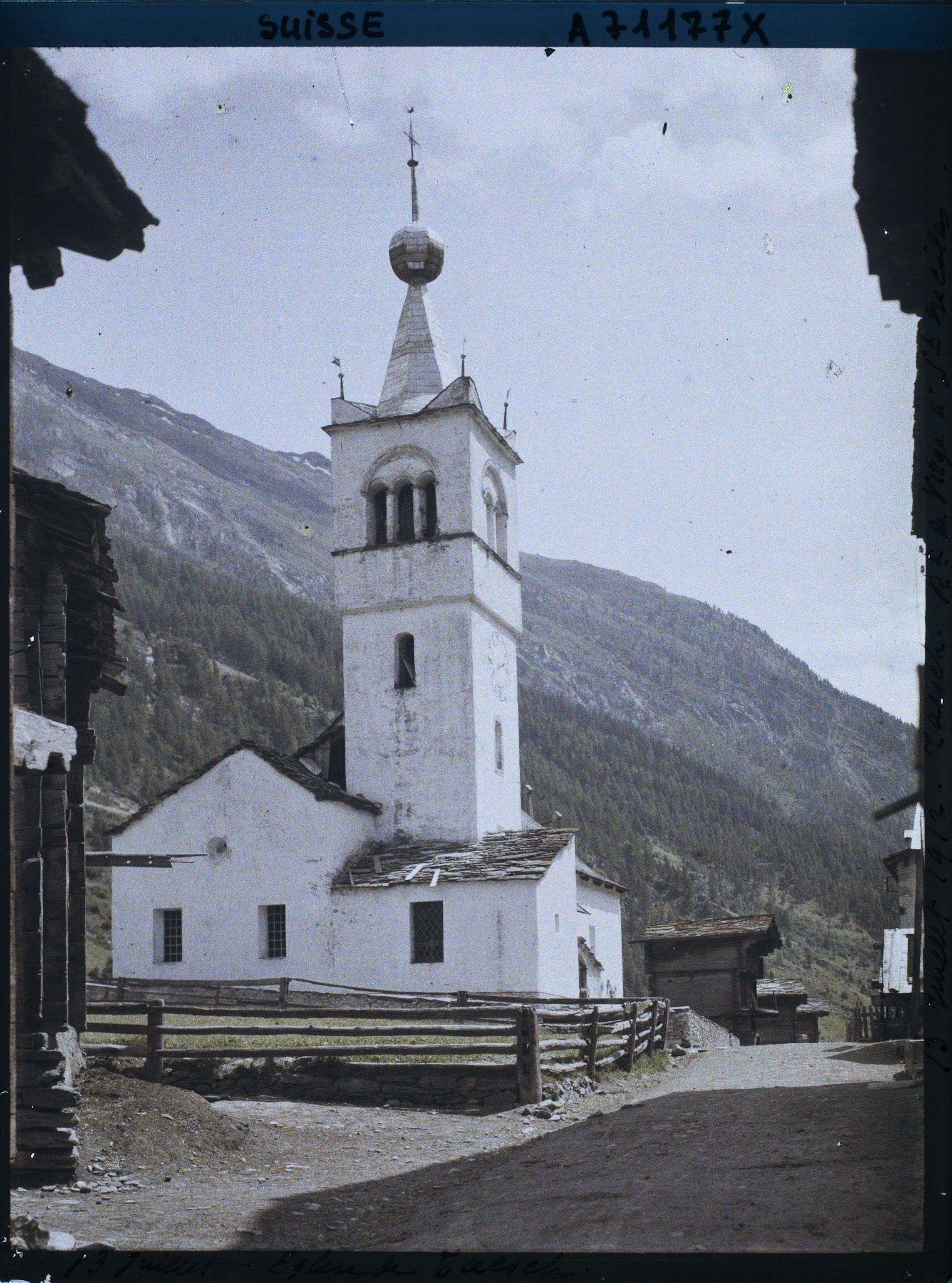 Image représentant L'église de Täsch