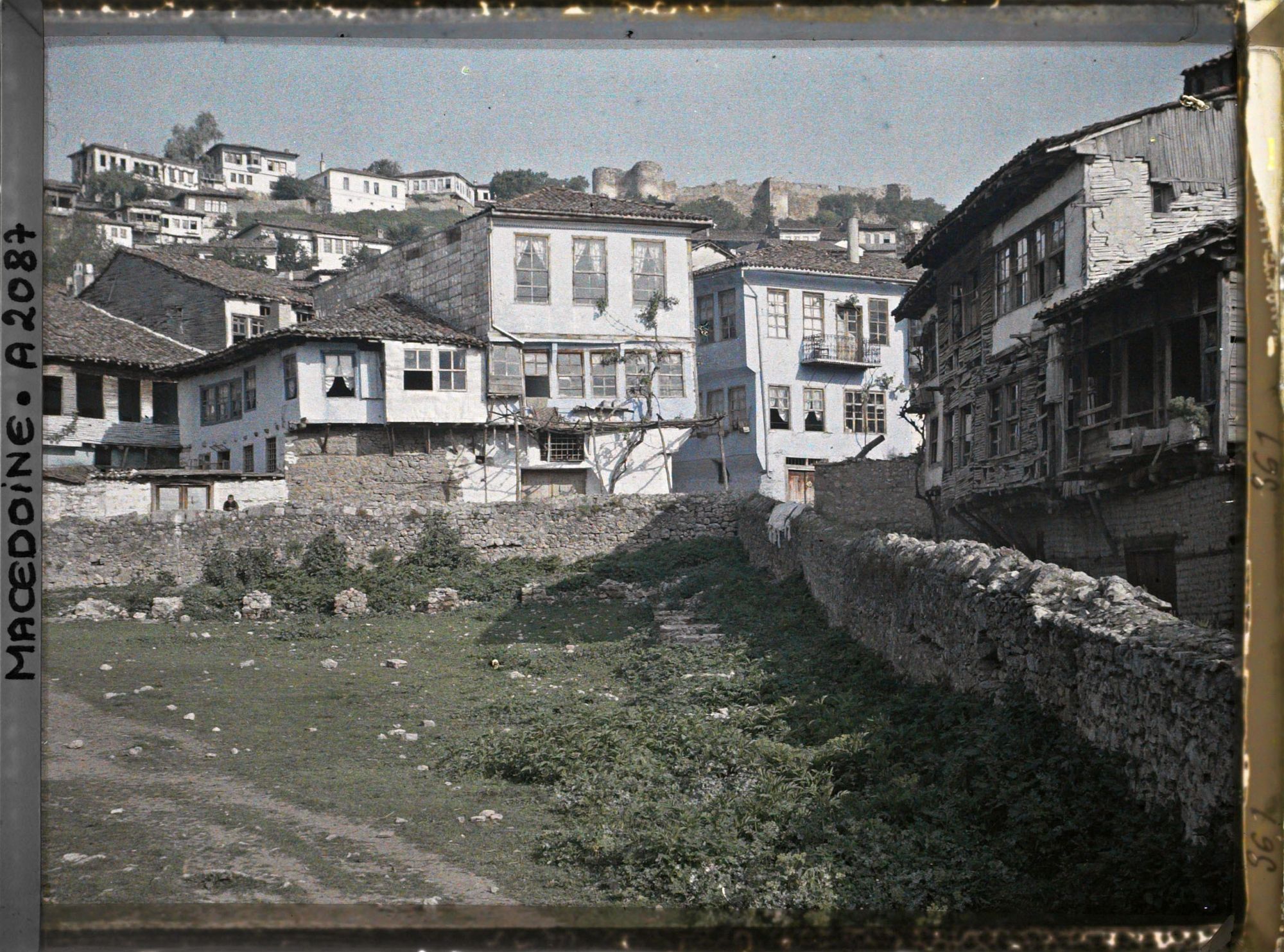 Image représentant Vue générale avec la vieille citadelle