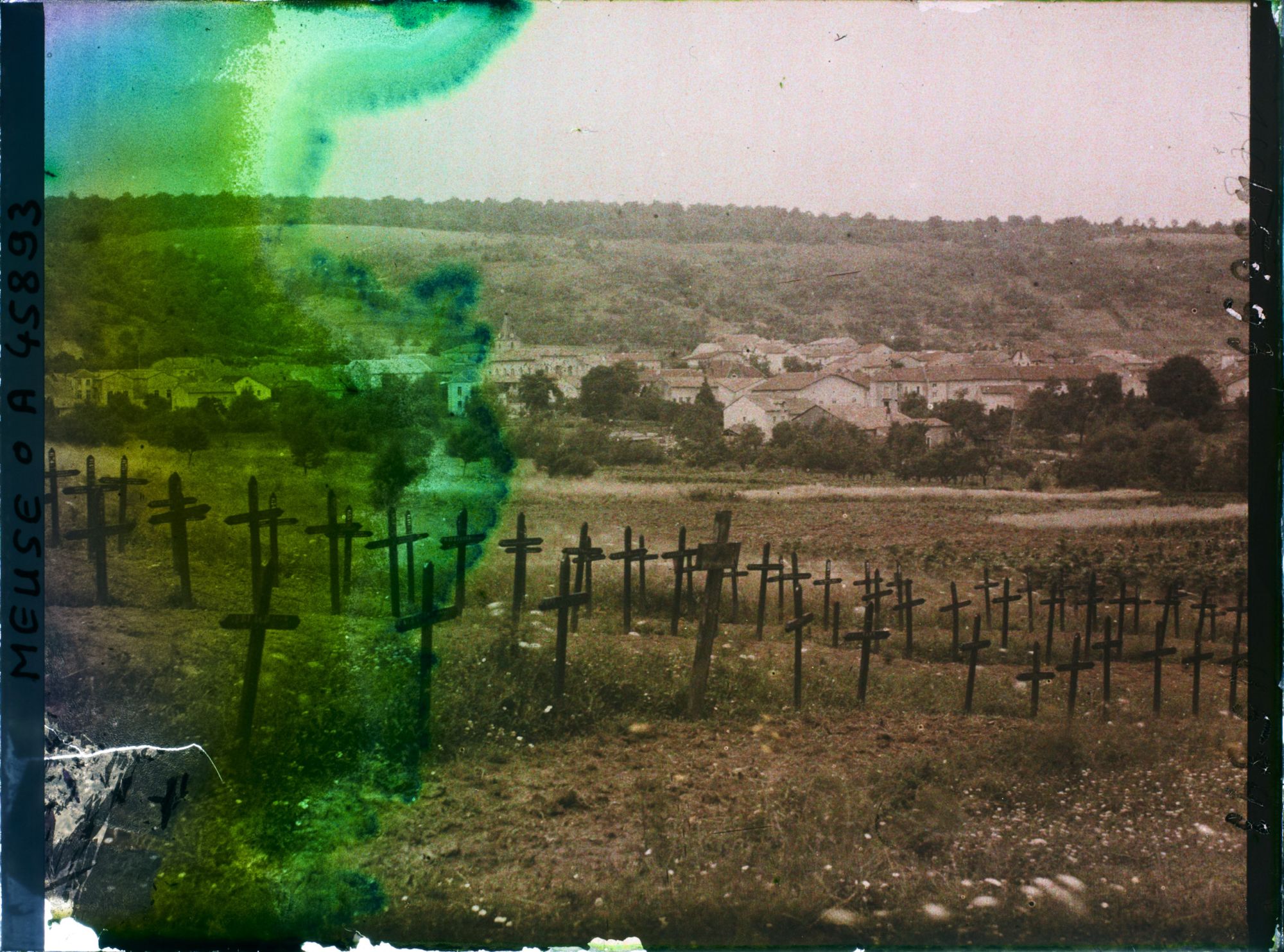 Image représentant France, St Maurice-sous-les-côtes, Panorama du Village et Cimetière Allemand