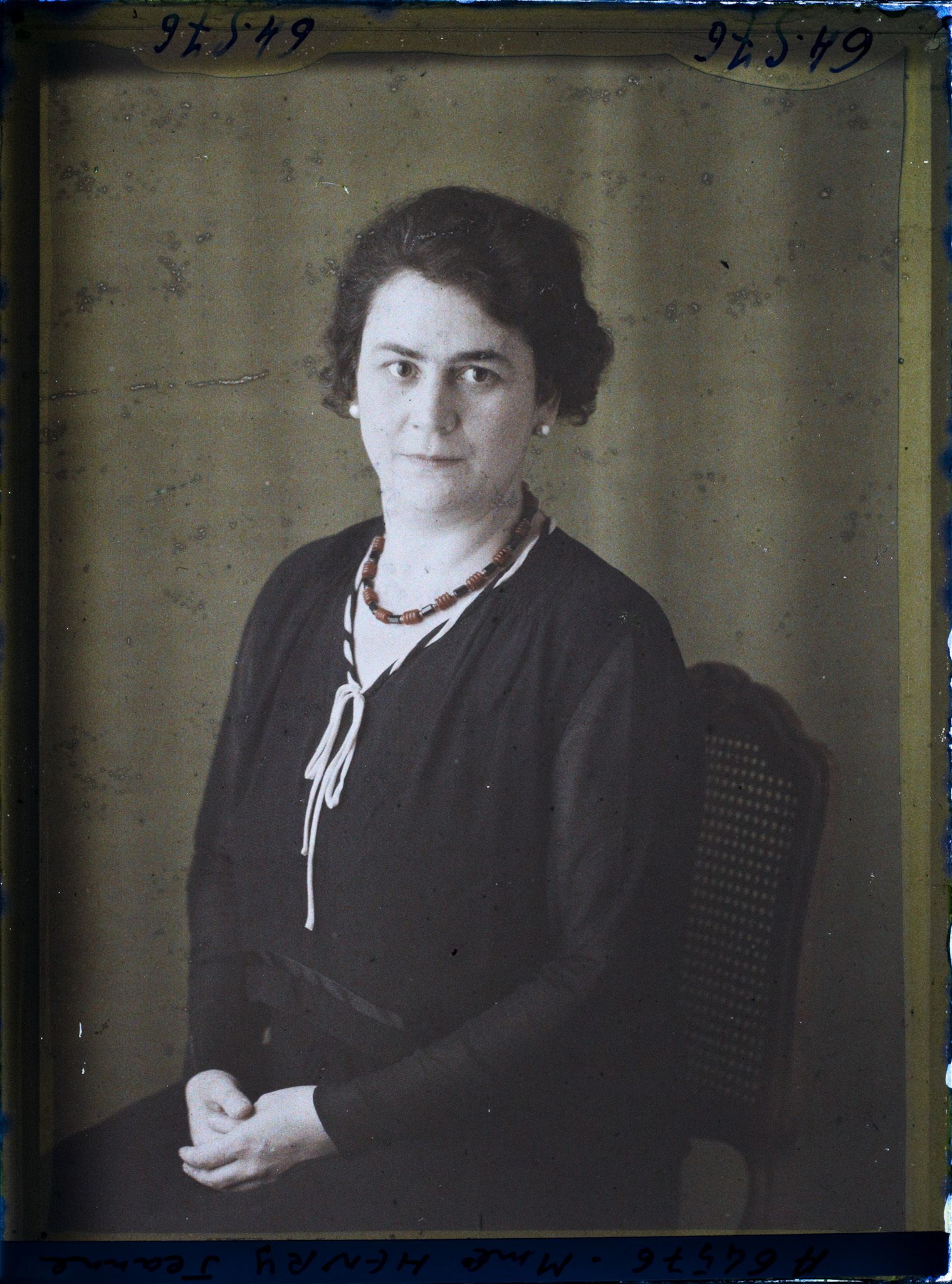 Image représentant https://musee-albert-kahn.s-museum.fr/home/NWQ2OTAwYzNmYjZlZTk1ZWQwODJmMjY4L2dlbmVyaWMtbm90aWNlLXRhYi9hdXRob3JpdHkvNjE3YTc5ZjVjZjhiODk2OGIzMzM3ZDIx/5d6900c3fb6ee95ed082f268/generic-notice-tab/authority/617a79ebcf8b8968b33378dc Madame Jeanne Henry-Turrel