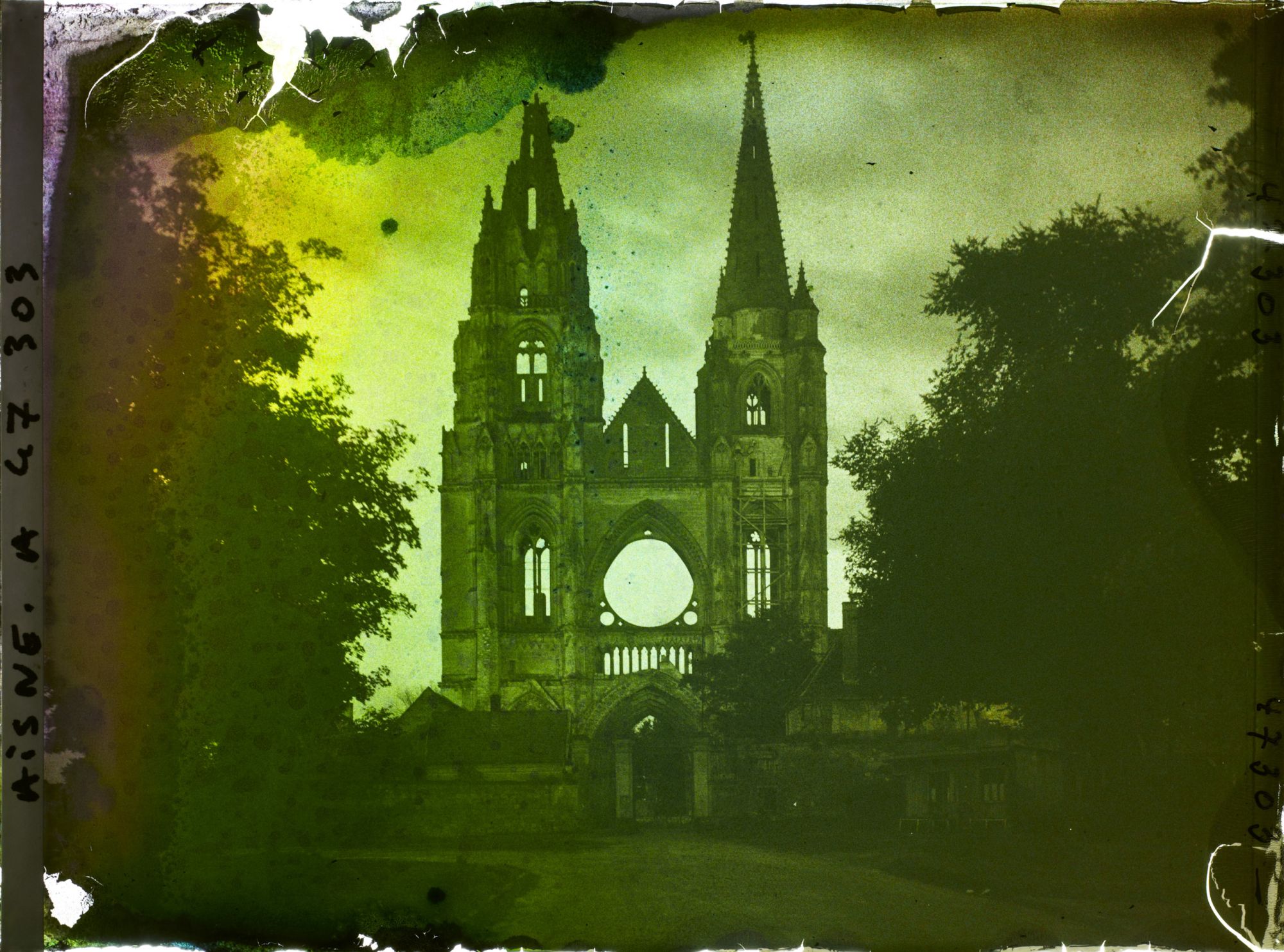 Image représentant France, Soissons, St Jean des Vignes, le soir (1)