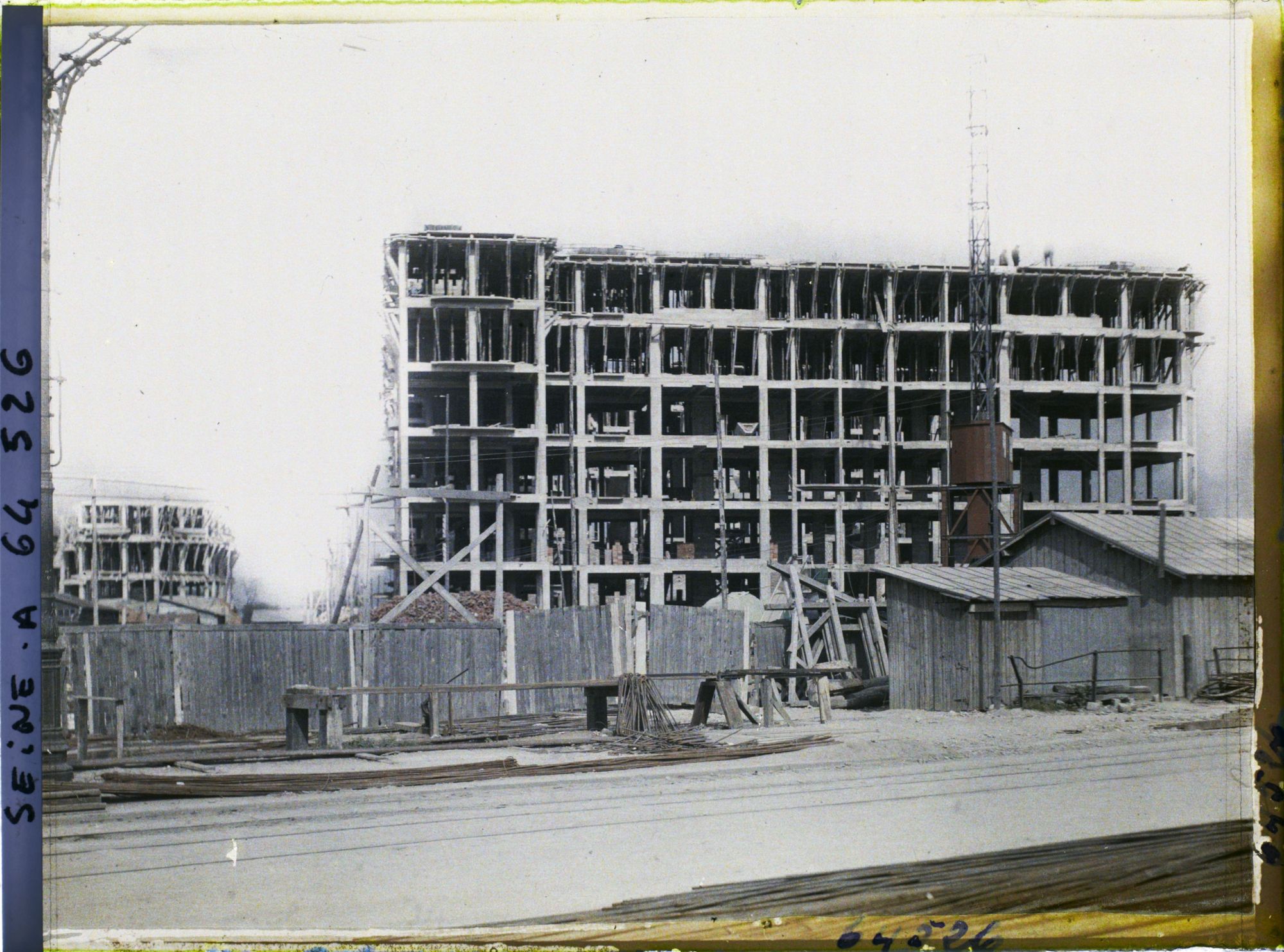 Image représentant Construction de nouveaux immeubles porte d'Ivry