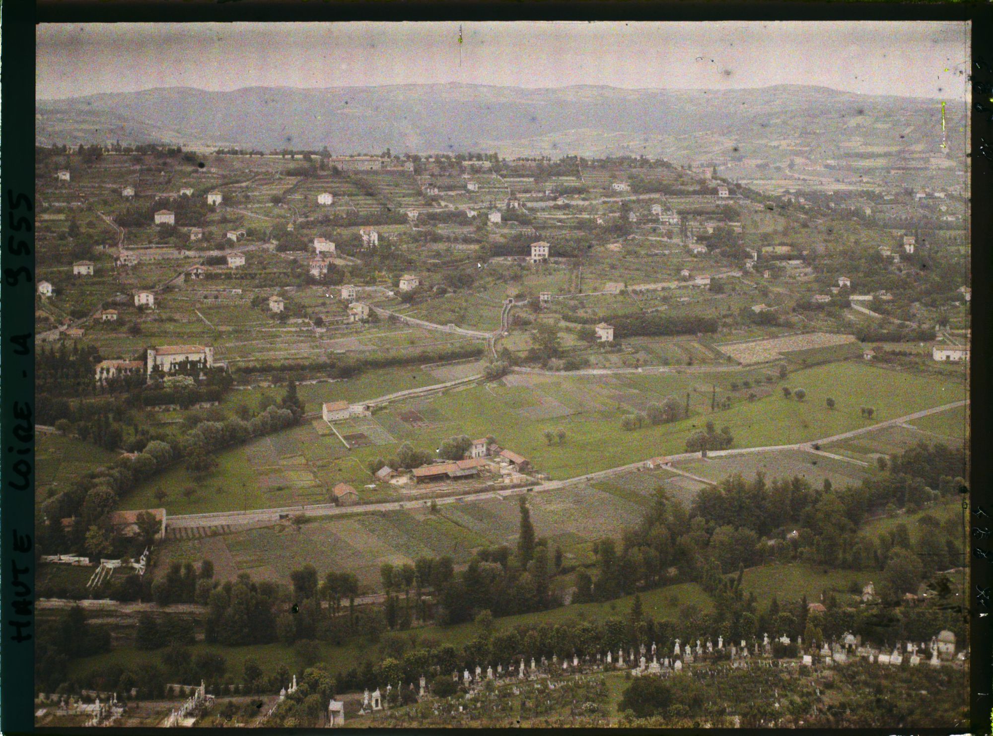 Image représentant Panorama vers le nord-est, pris du rocher Corneille