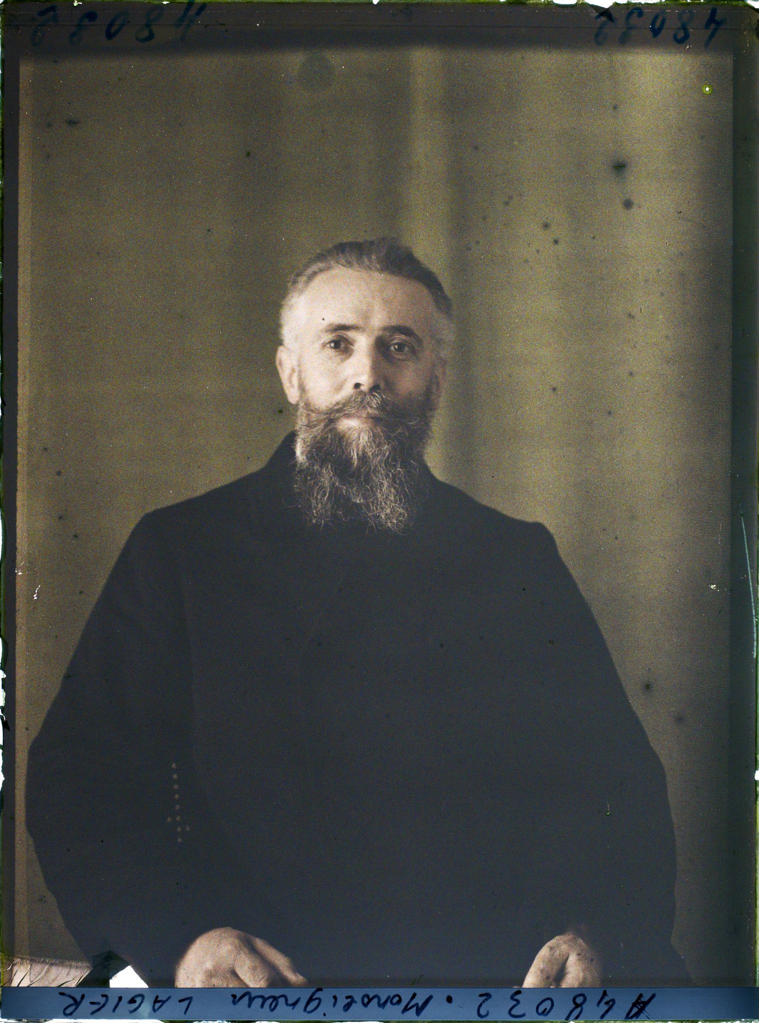 Image représentant https://musee-albert-kahn.s-museum.fr/home/NWQ2OTAwYzNmYjZlZTk1ZWQwODJmMjY4L2dlbmVyaWMtbm90aWNlLXRhYi9hdXRob3JpdHkvNjE3YTc5ZjVjZjhiODk2OGIzMzM3ZDIx/5d6900c3fb6ee95ed082f268/generic-notice-tab/authority/617a79ebcf8b8968b333709d Monseigneur Lagier